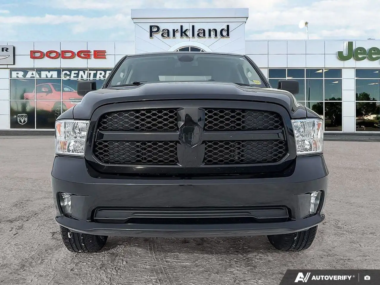 RAM 1500 снимка RAM 1500