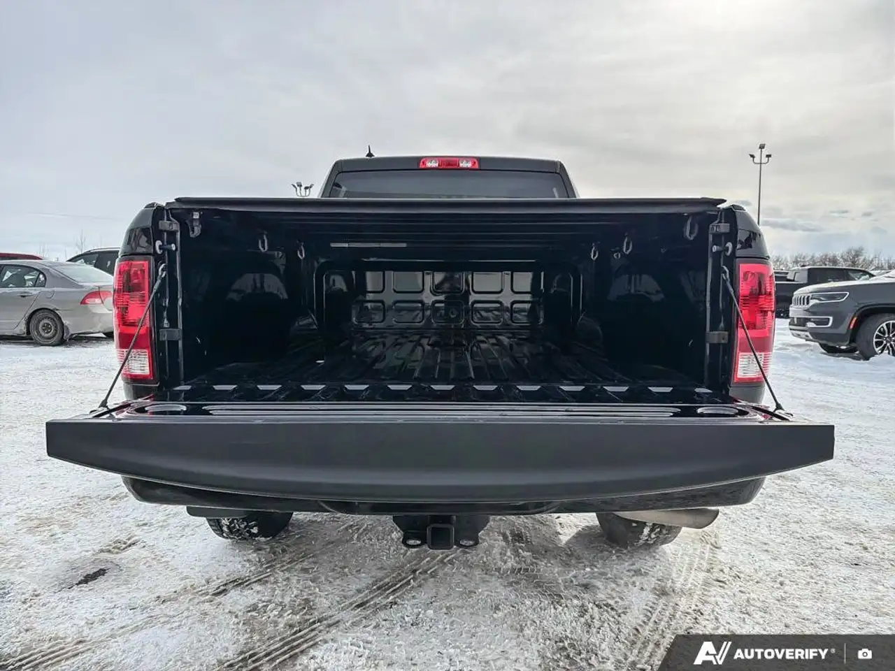 RAM 1500 снимка RAM 1500