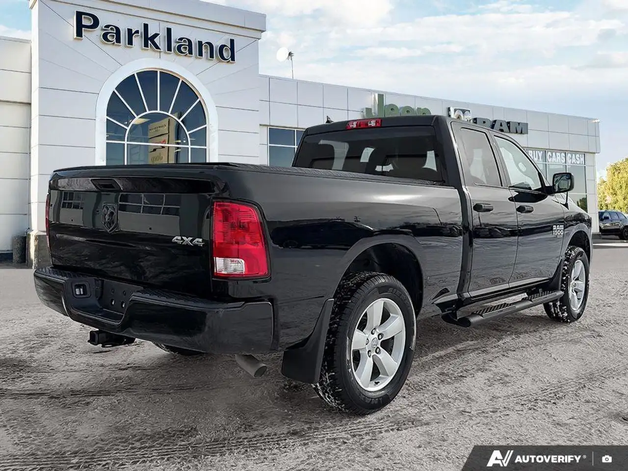 RAM 1500 снимка RAM 1500