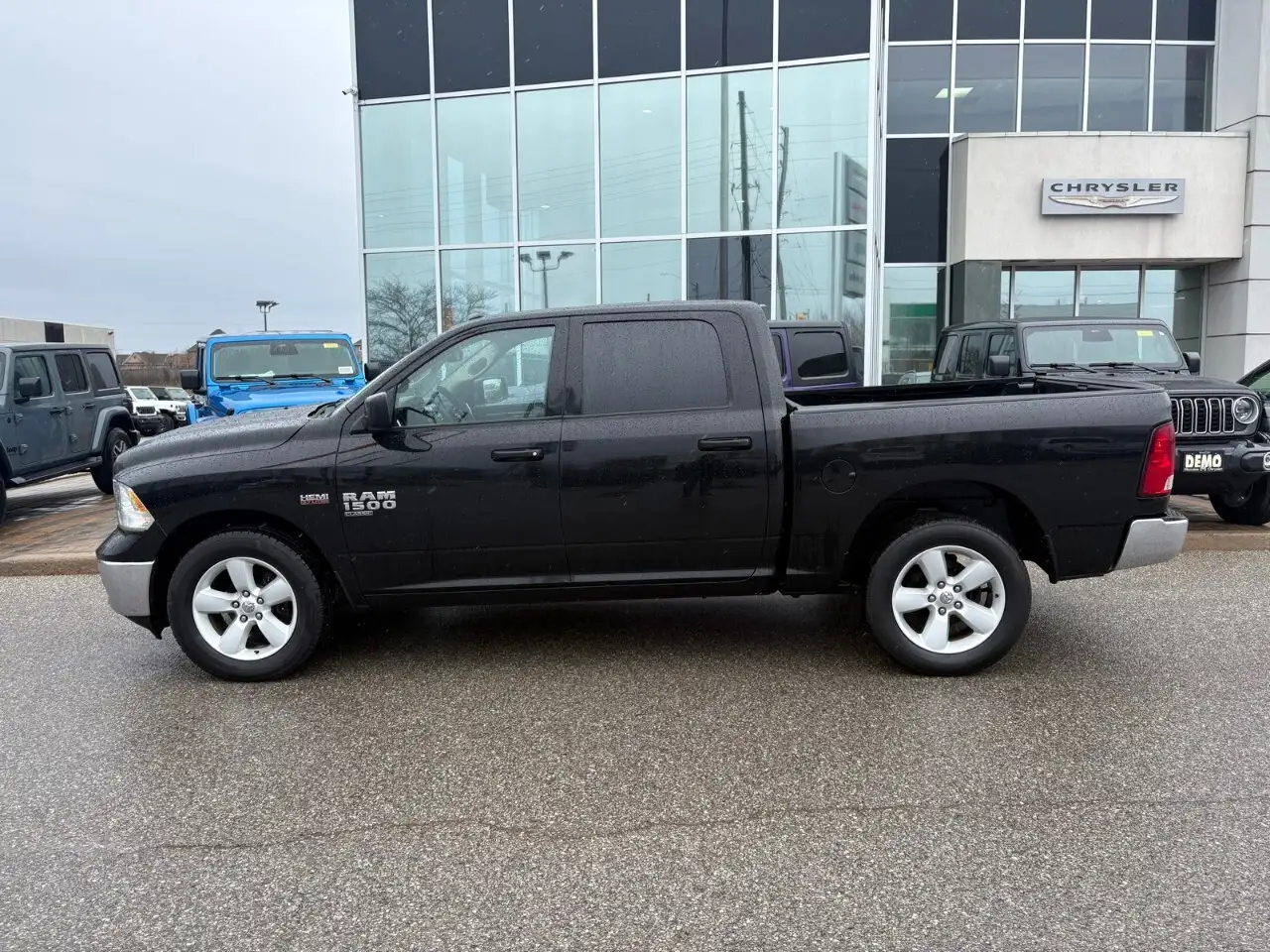 RAM 1500 снимка RAM 1500