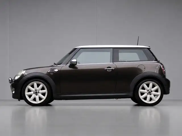 MINI Cooper 3-Deurs 1.6 Mayfair Sport (PANORAMADAK,STOELVERWAR