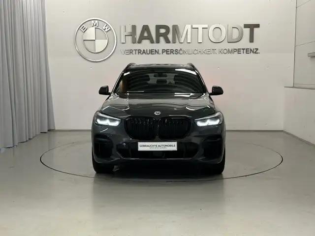 BMW X5 view 7