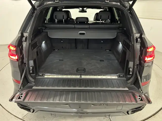 BMW X5 view 17