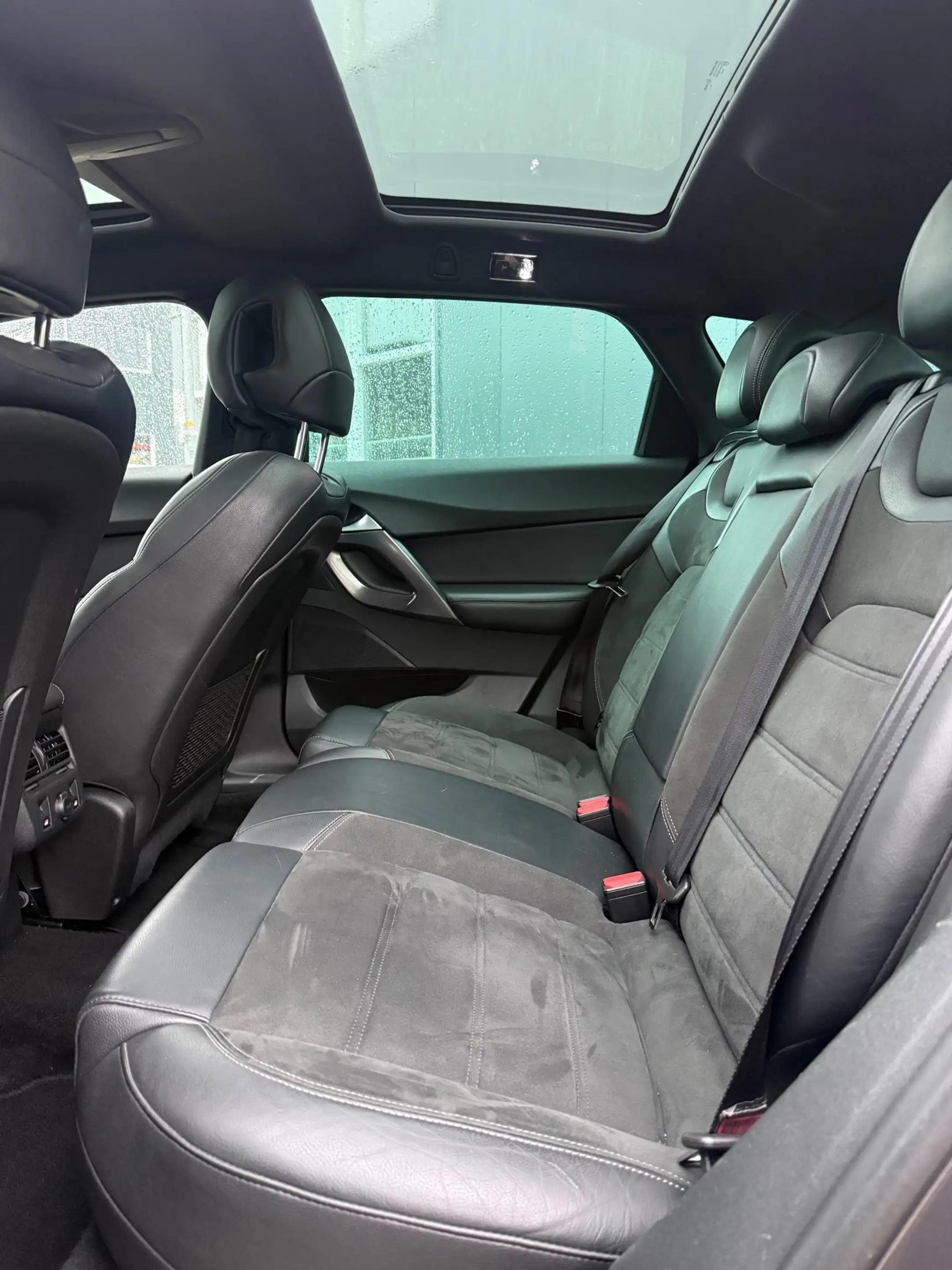 DS Automobiles DS 5 Executive | Autom. | APK | Pano | Camera | Head-Up — photo 9