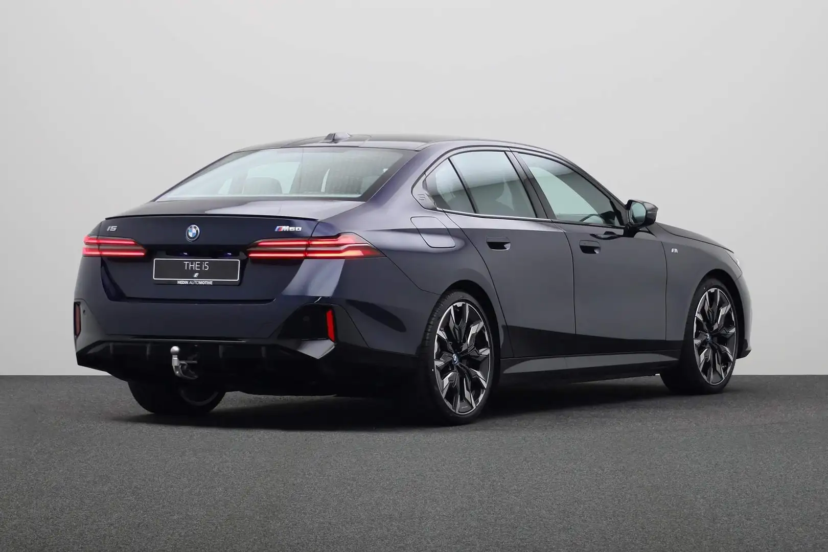 BMW i5 Sedan M60 xDrive | M Sportpakket Pro | Stoelventil Blauw - 2