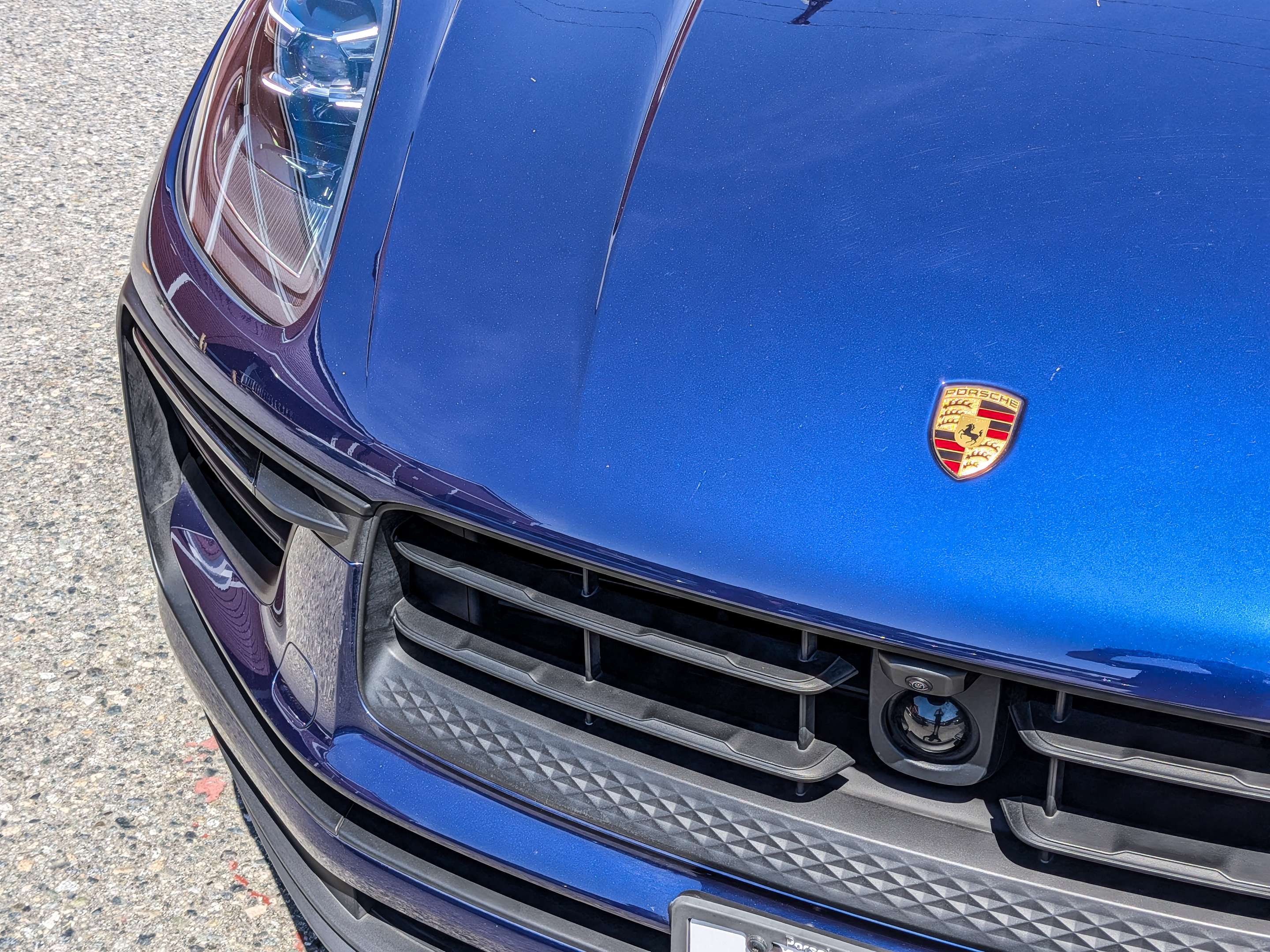 2024 Porsche Macan S AWD thumb 10