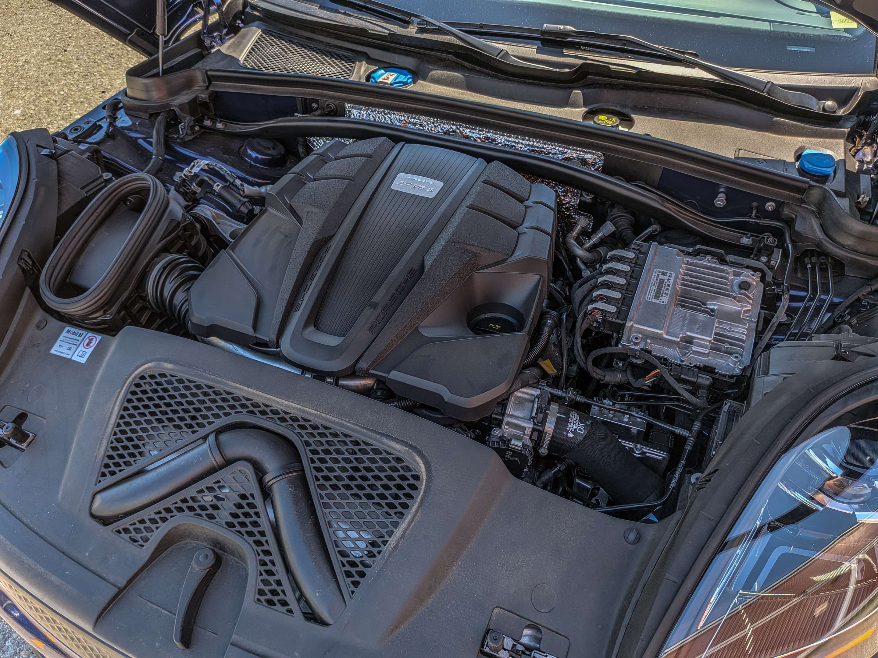 2024 Porsche Macan S AWD thumb 28