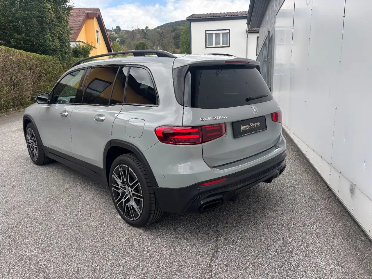 Mercedes-Benz GLB 2026