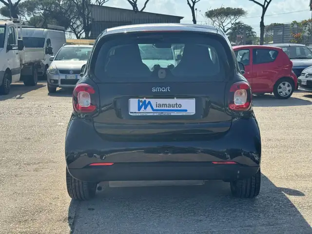 smart Fortwo view 4