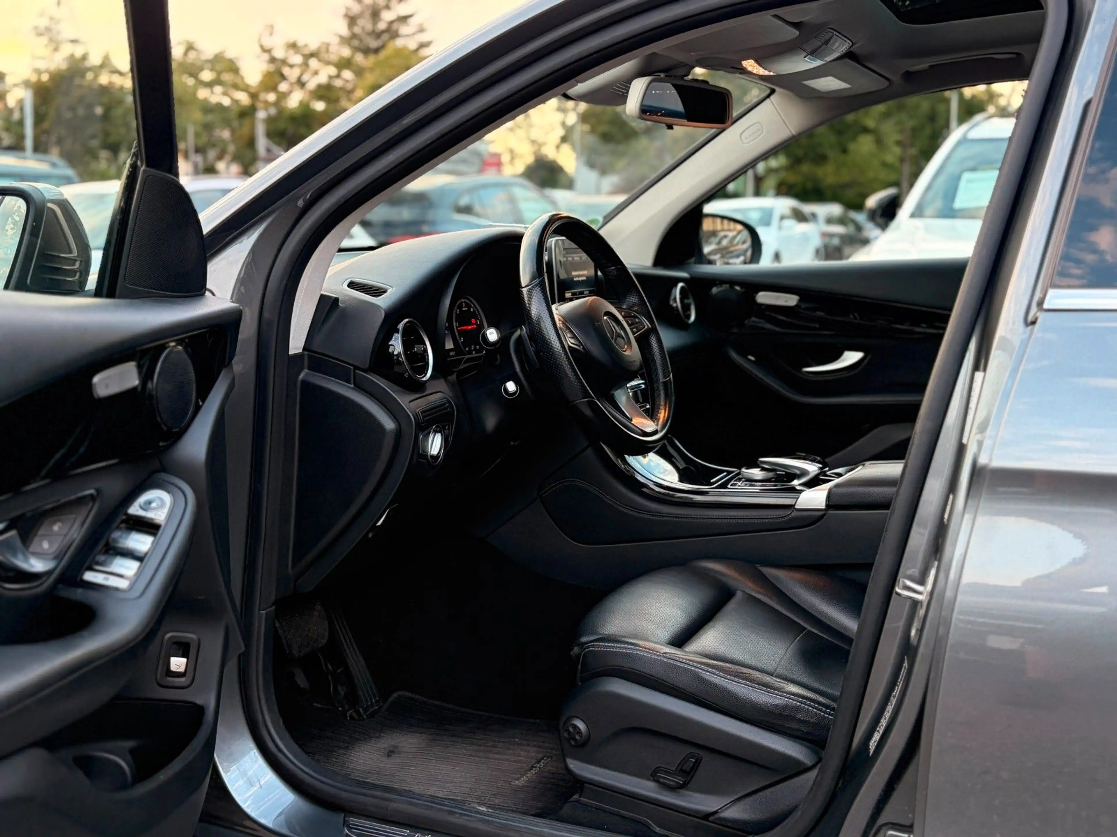 Mercedes-Benz GLC 220 d 4Matic |LED |Panorama |Leder — photo 7
