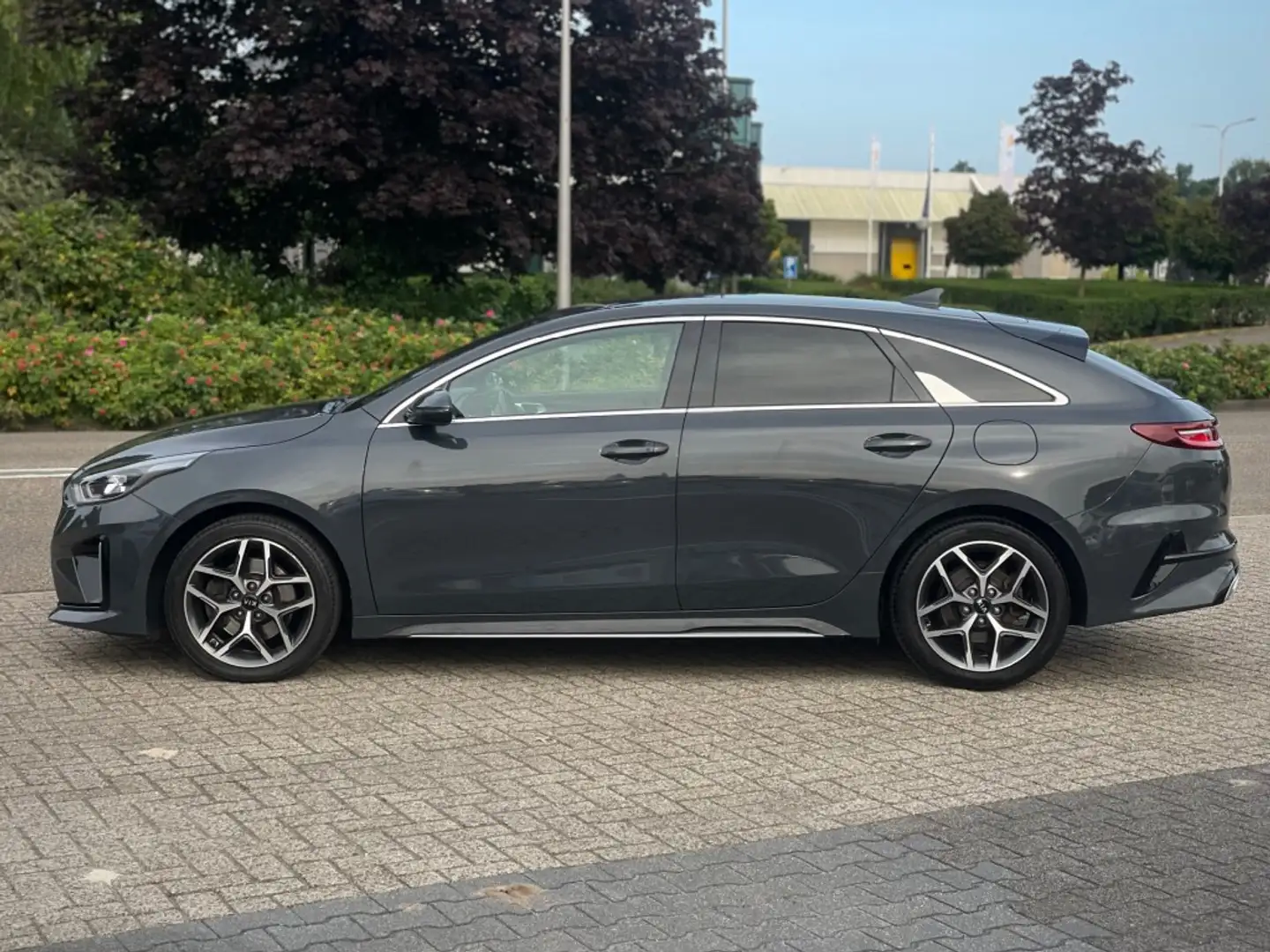 Kia ProCeed / pro_cee'd 1.4 T-GDI GT-LINE Gris - 2
