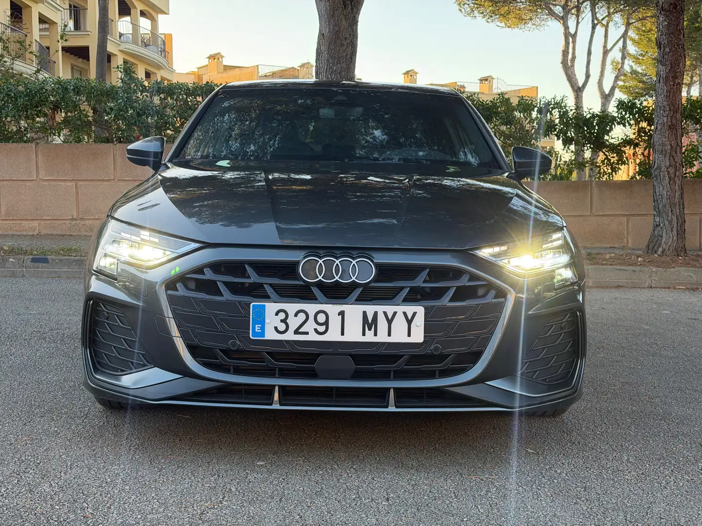 Audi A3 A3 Sportback TFSI Genuine S tronic 110kW Genuine Gris - 2