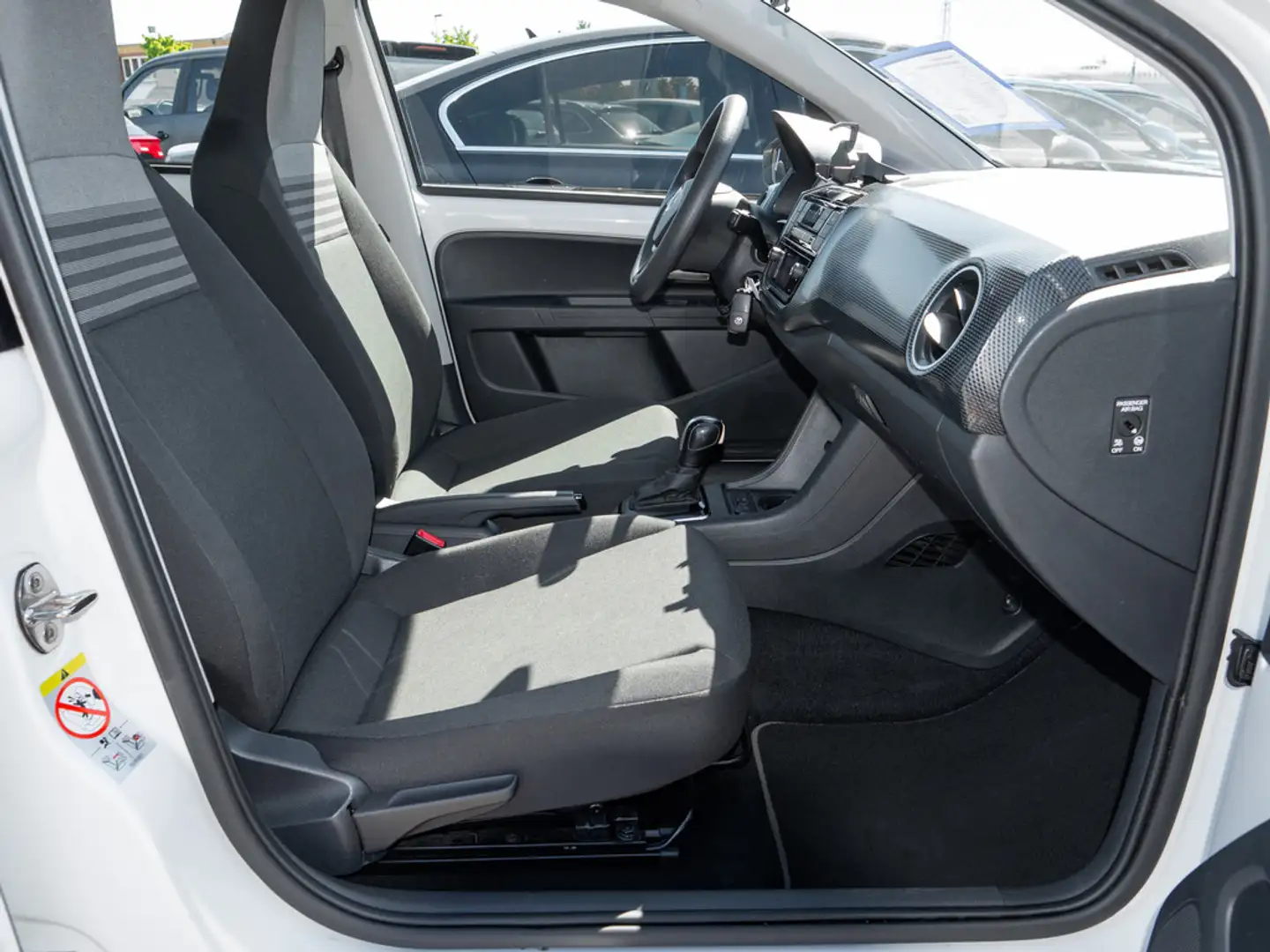 Volkswagen e-up! KLIMA PDC SITZHEIZUNG RÜCKFAHRKAMERA Weiß - 2