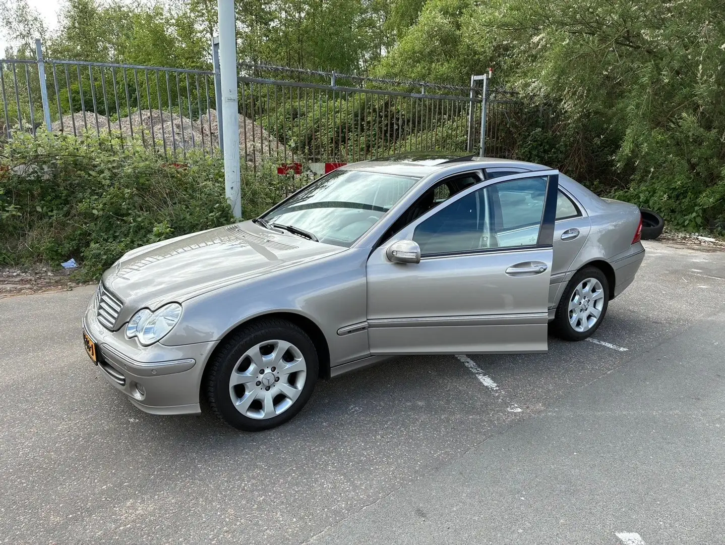 Mercedes-Benz C 180 C 180 K. Elegance - 2