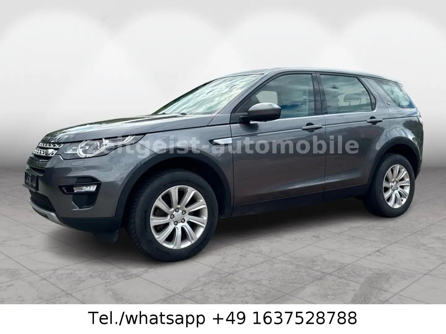 Land Rover Discovery Sport 2.2 d*AWD*LEDER*PAN-D*1.HAND* Grau - 2