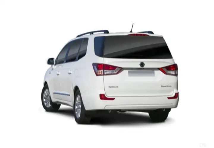 SsangYong Rodius D22T Limited 2016, foto 3