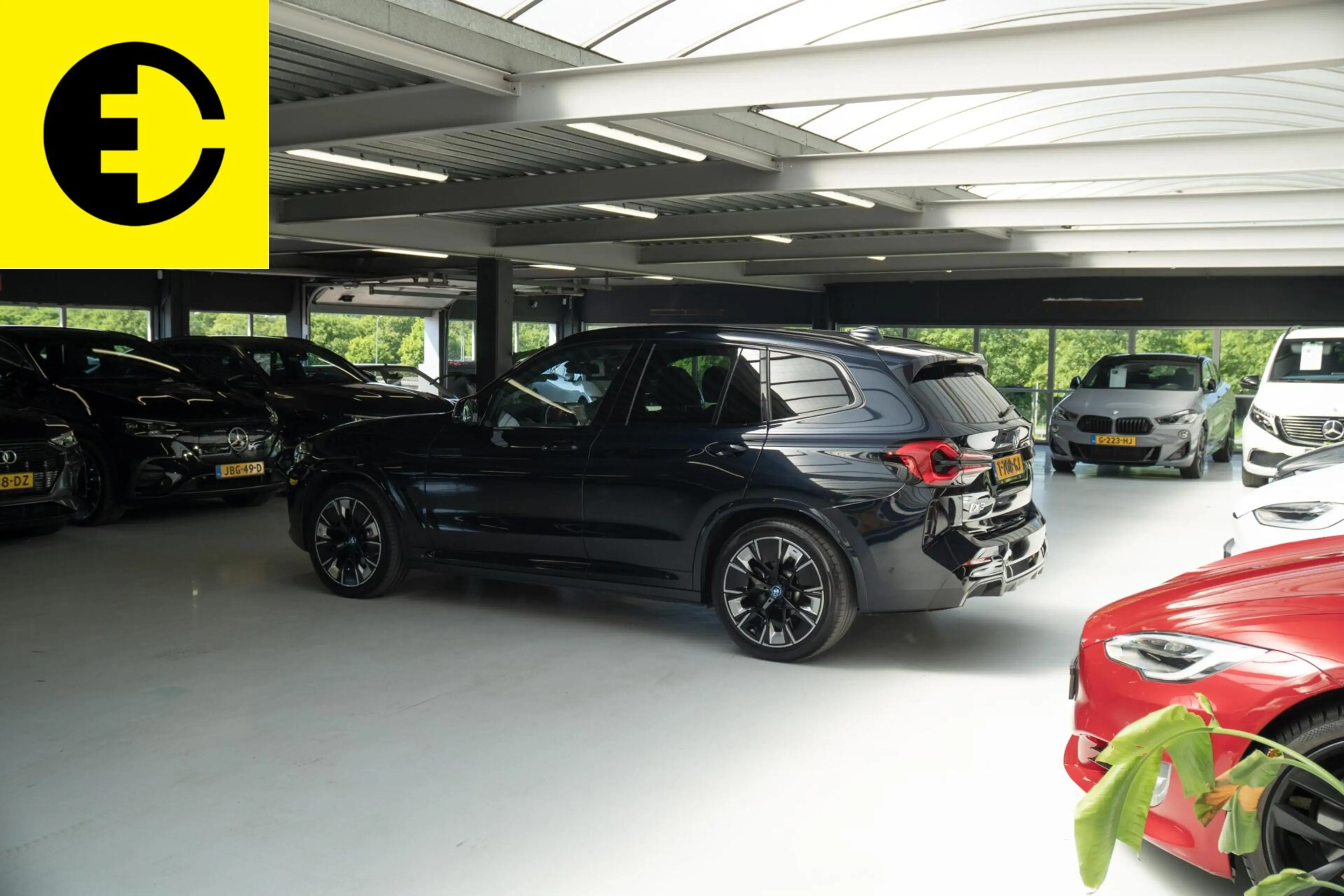 BMW iX3 High Executive 80 kWh | SOH 94,9% | Camera — photo 13