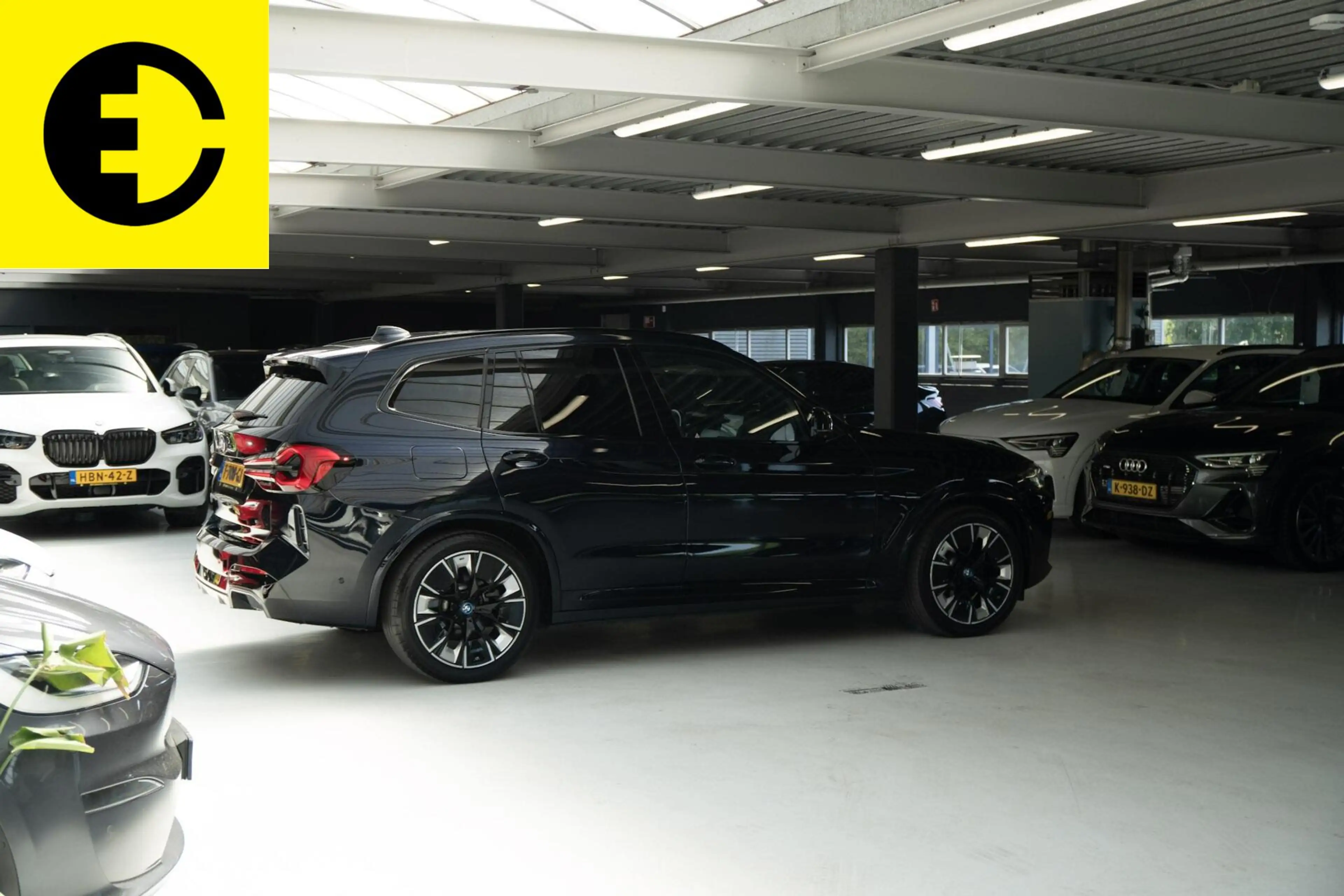 BMW iX3 High Executive 80 kWh | SOH 94,9% | Camera — photo 11