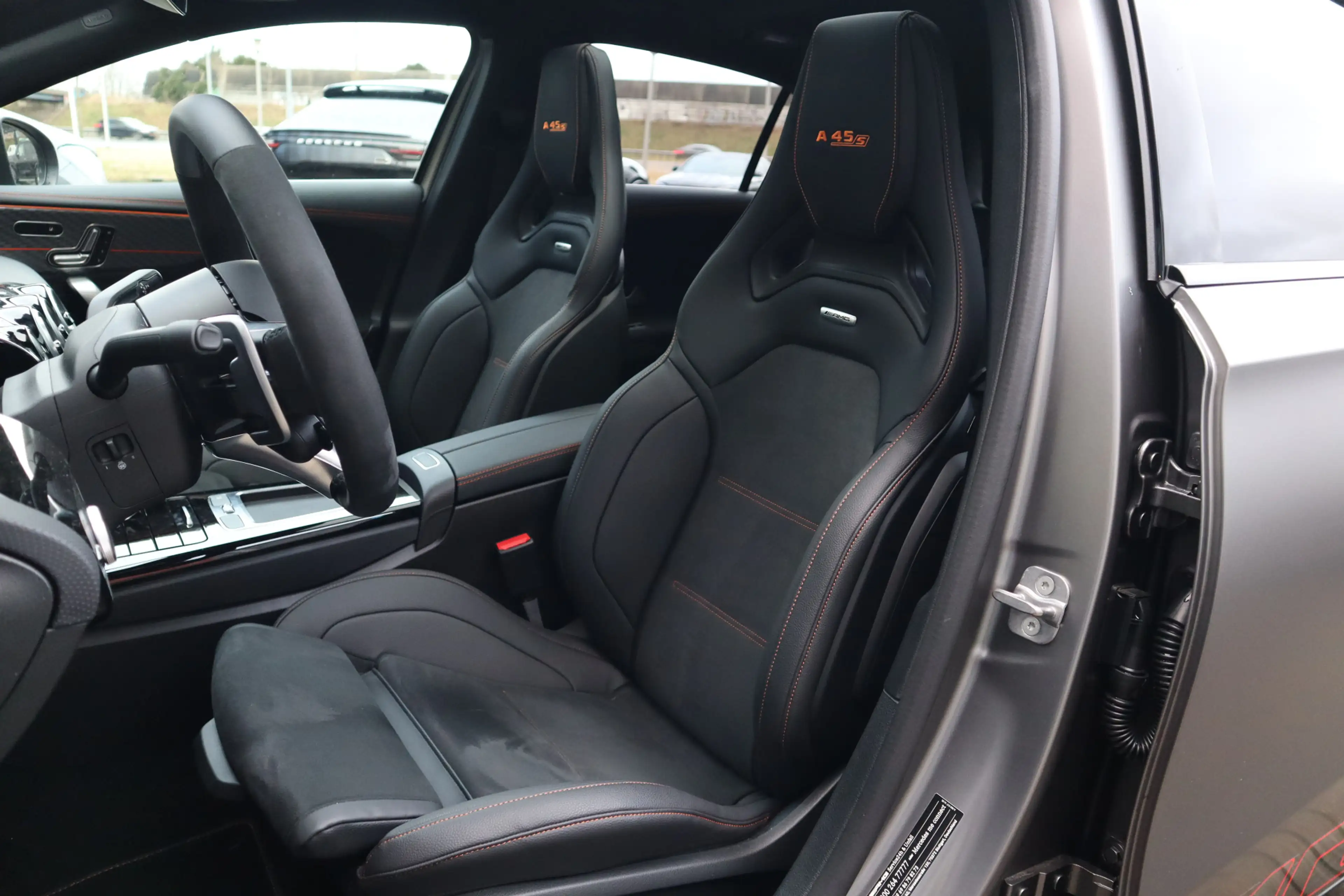 Mercedes-Benz A 45 AMG S 4MATIC+ Street Style Edition | Performance-stoel — photo 26