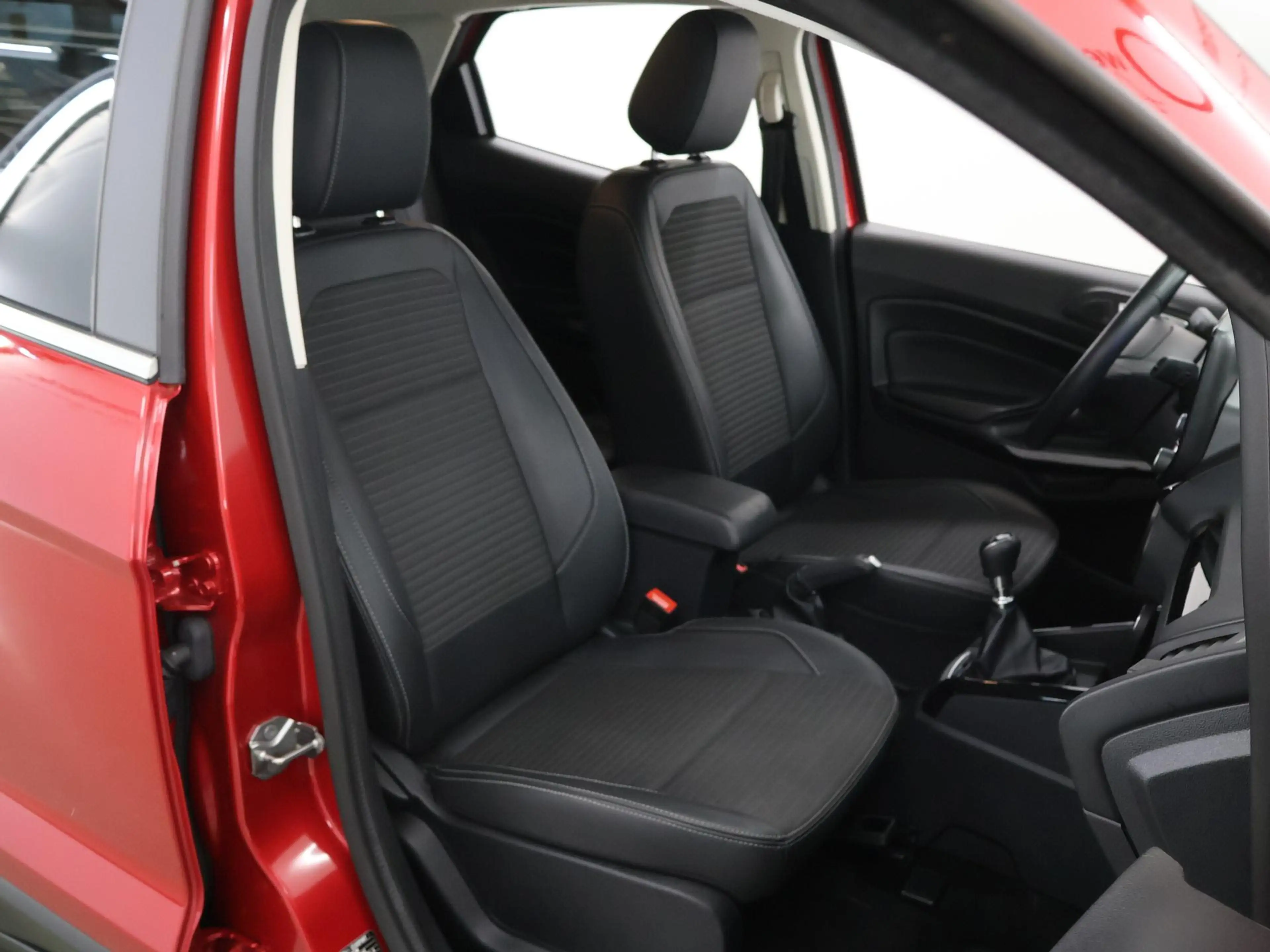 Ford EcoSport Titanium 1.0 EcoBoost 1.0 EcoBoost Titanium | Navi — photo 10