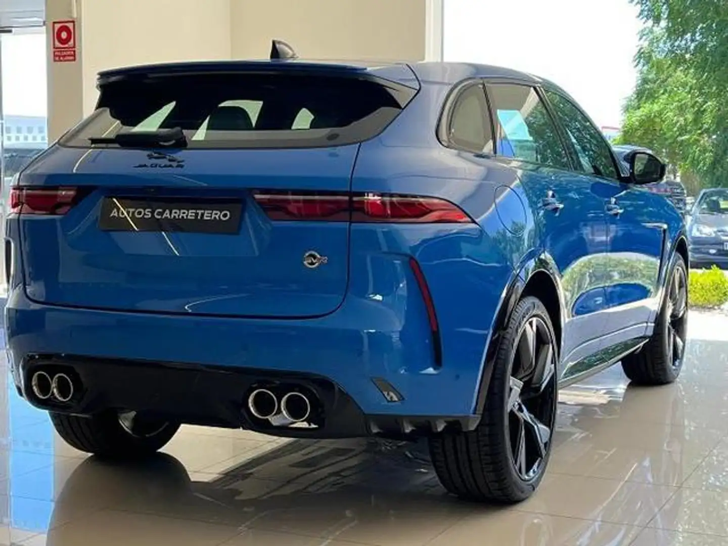 Jaguar F-Pace 5.0 V8 SVR Aut. AWD 550 Azul - 2