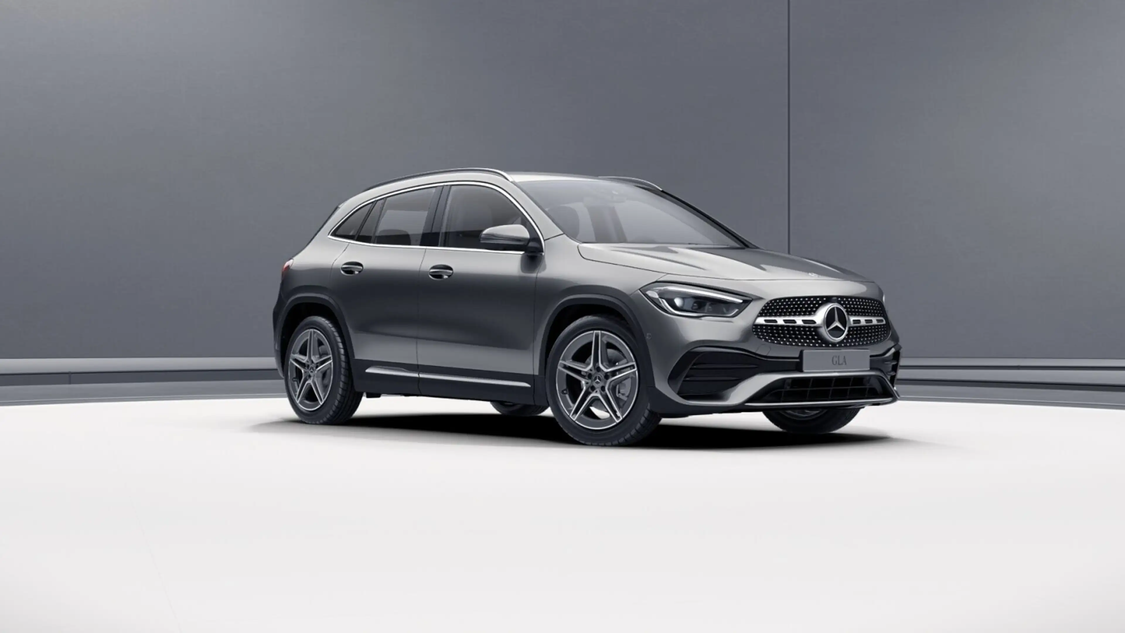 Mercedes-Benz GLA 250 GLA 250 4M AMG*360*DISTR*MULTIBEAM*SOUND*EASYP+ — photo 2