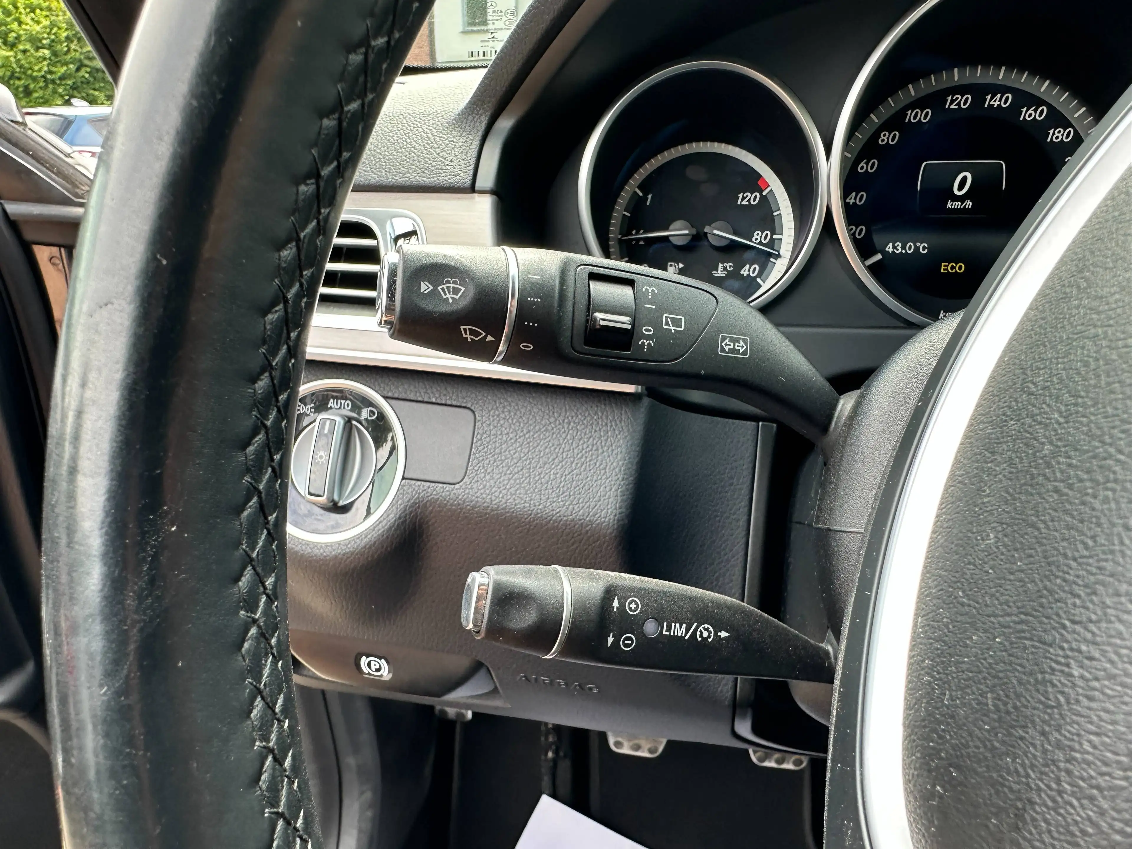 Mercedes-Benz E 200 E 200 CDI BlueEfficiency+AMG PAKET+NAVI+6 GANG+KLIMATRONIK+PDC+SHZ+TEMPOMAT+NIVEAU — photo 13