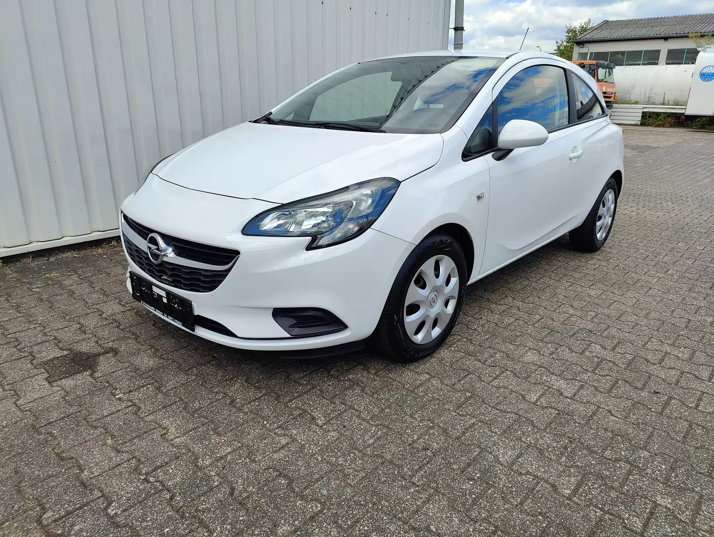 Opel Corsa Selection 8-fach Klima ZV Servo Weiß - 1