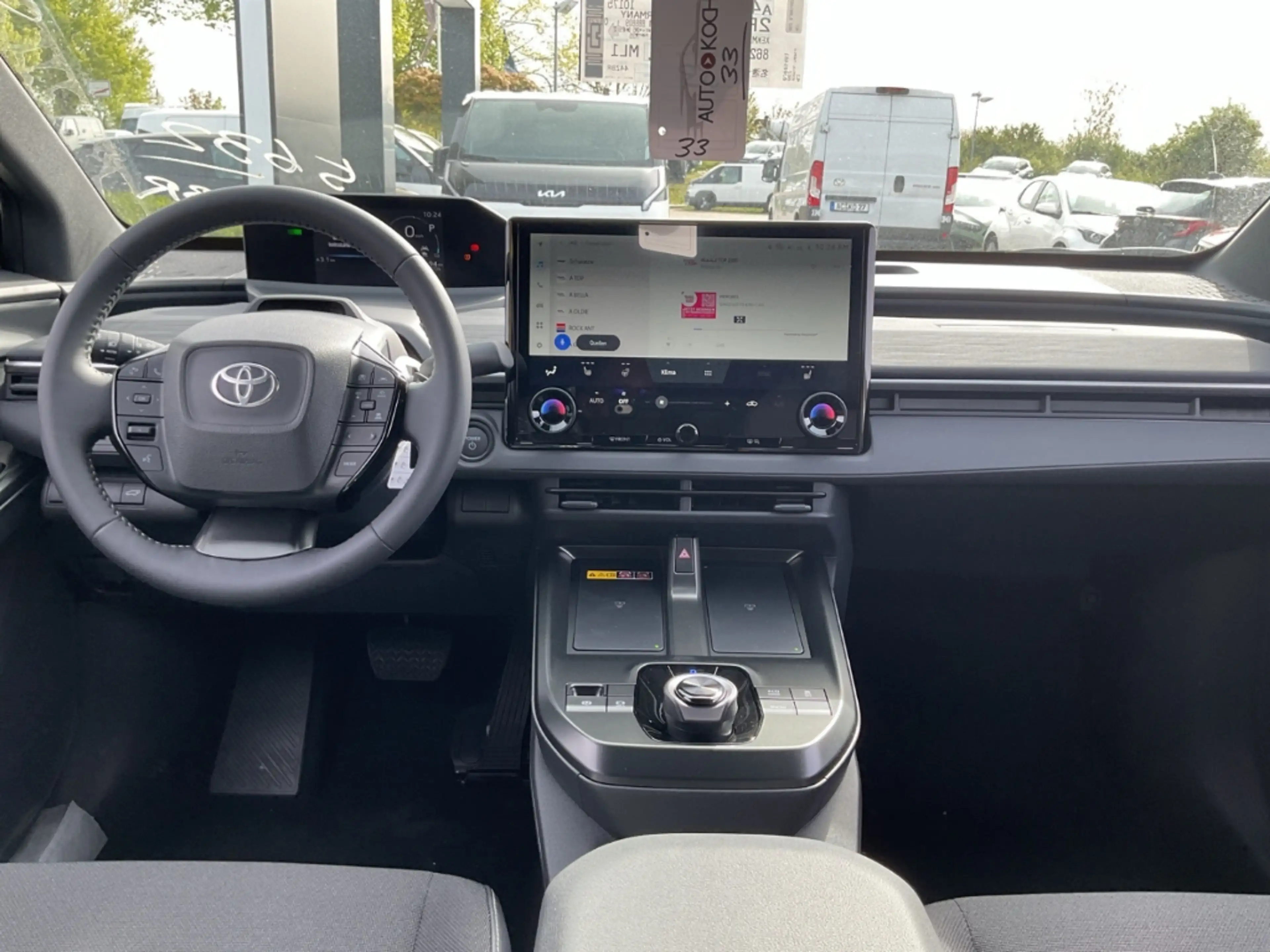 Toyota C-HR+ 165 kW Teamplayer ANHÄNGERKUPPLUNG Navi LED ACC El — photo 12
