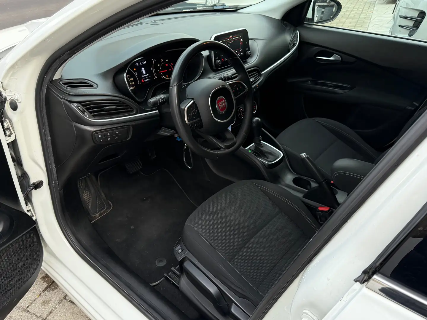 Fiat Tipo Tipo 5 porte II 2016 5p 1.6 mjt Lounge s Blanc - 2