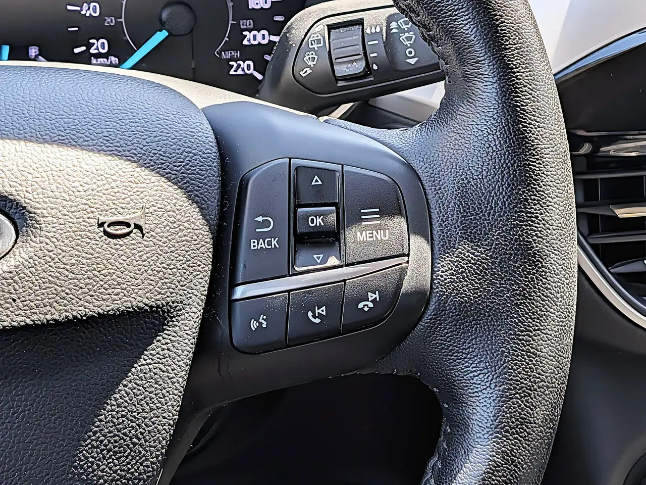 Ford Escape photo Ford Escape