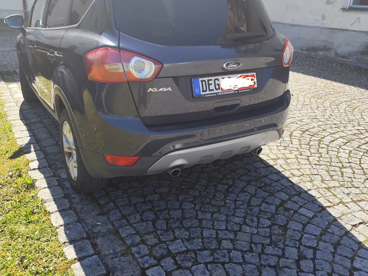 Ford Kuga 2.0 TDCi 4x4 Aut. Champions Edition - 2