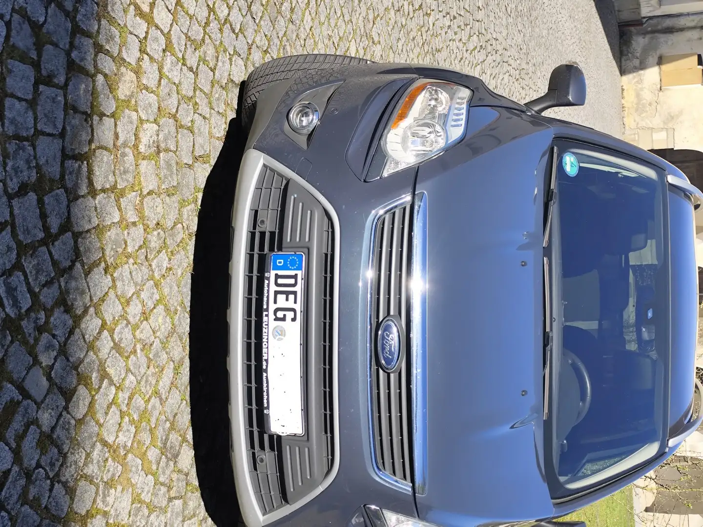 Ford Kuga 2.0 TDCi 4x4 Aut. Champions Edition - 1