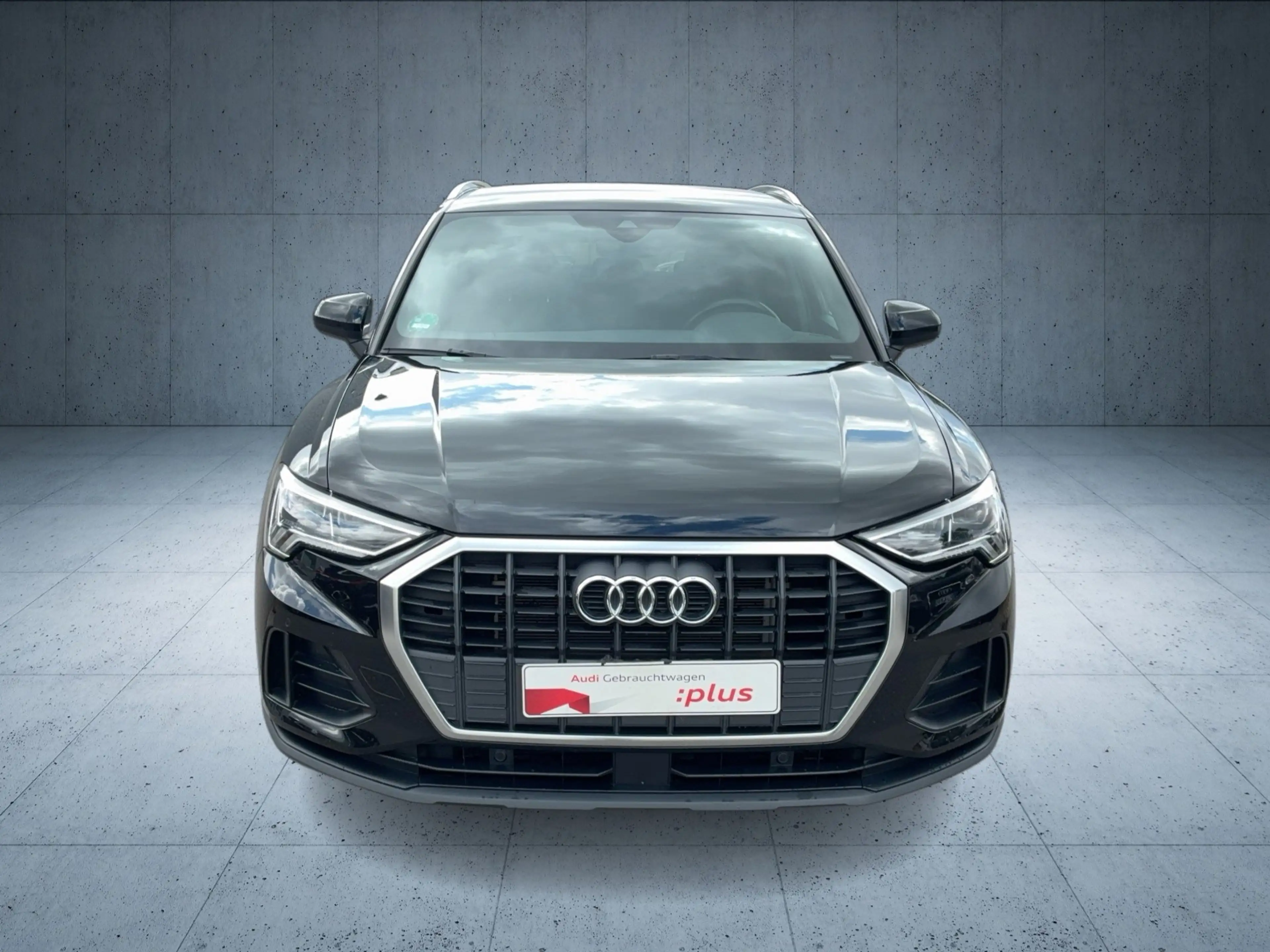 Audi Q3 TFSI e 45 TFSI e 180(245) S tronic 2xKlima — photo 9