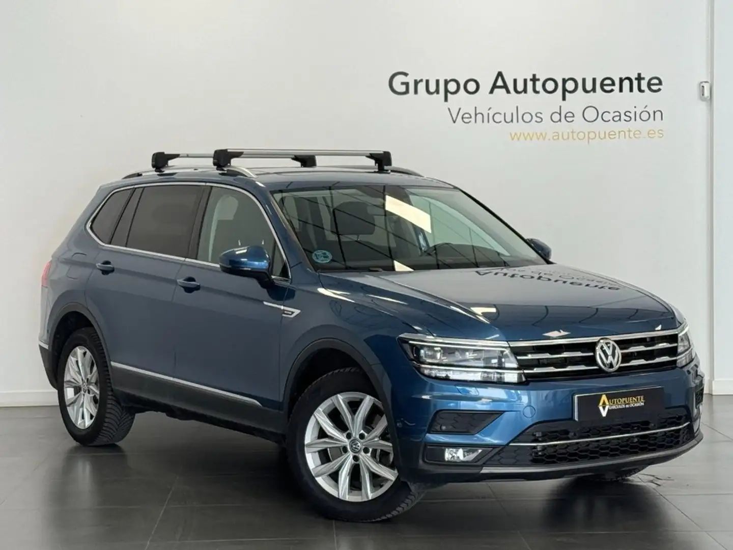 Volkswagen Touareg SPORT Bleu - 1