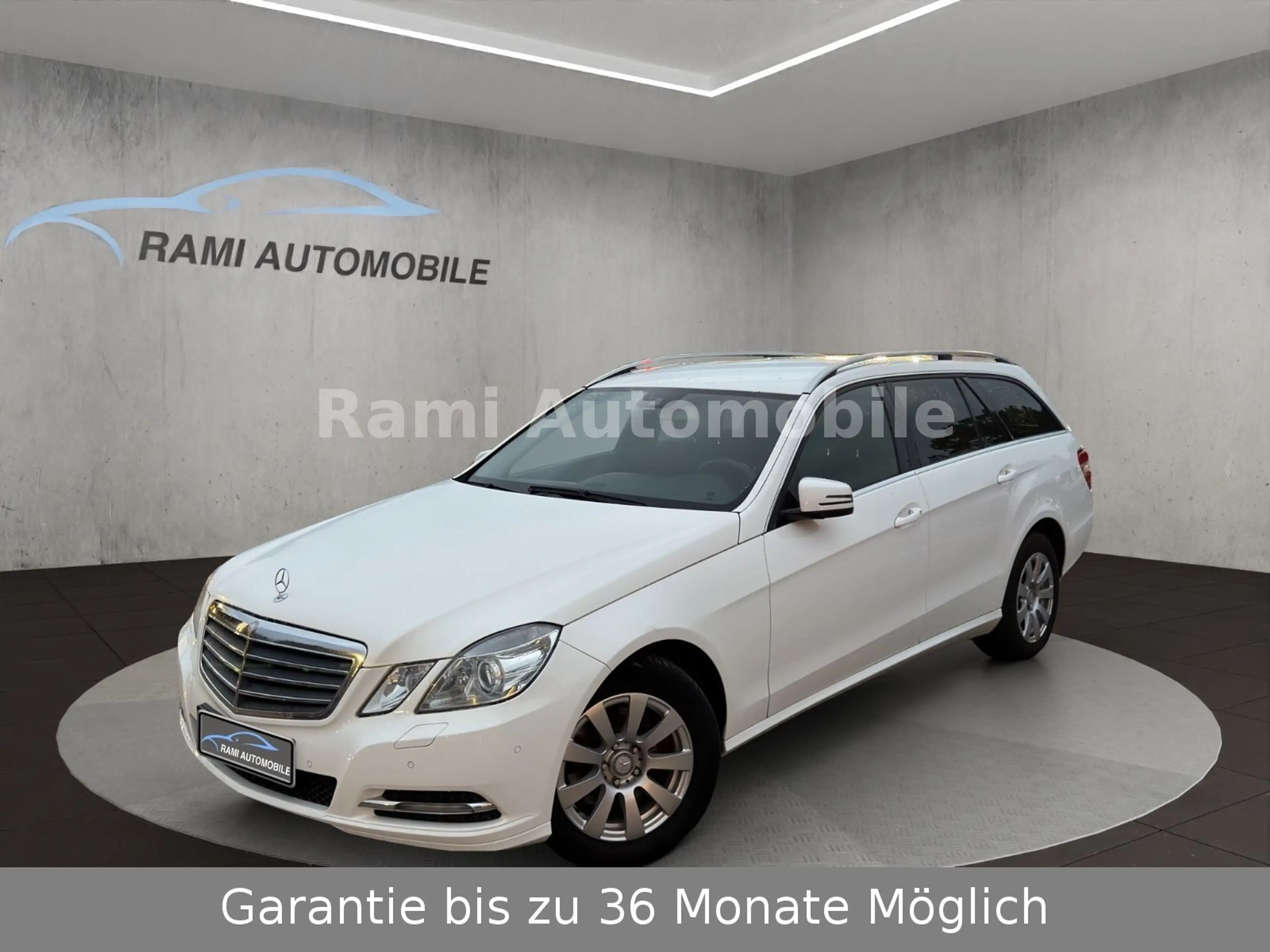 Mercedes-Benz E 300 E T-Modell E 300 CDI BlueEfficiency