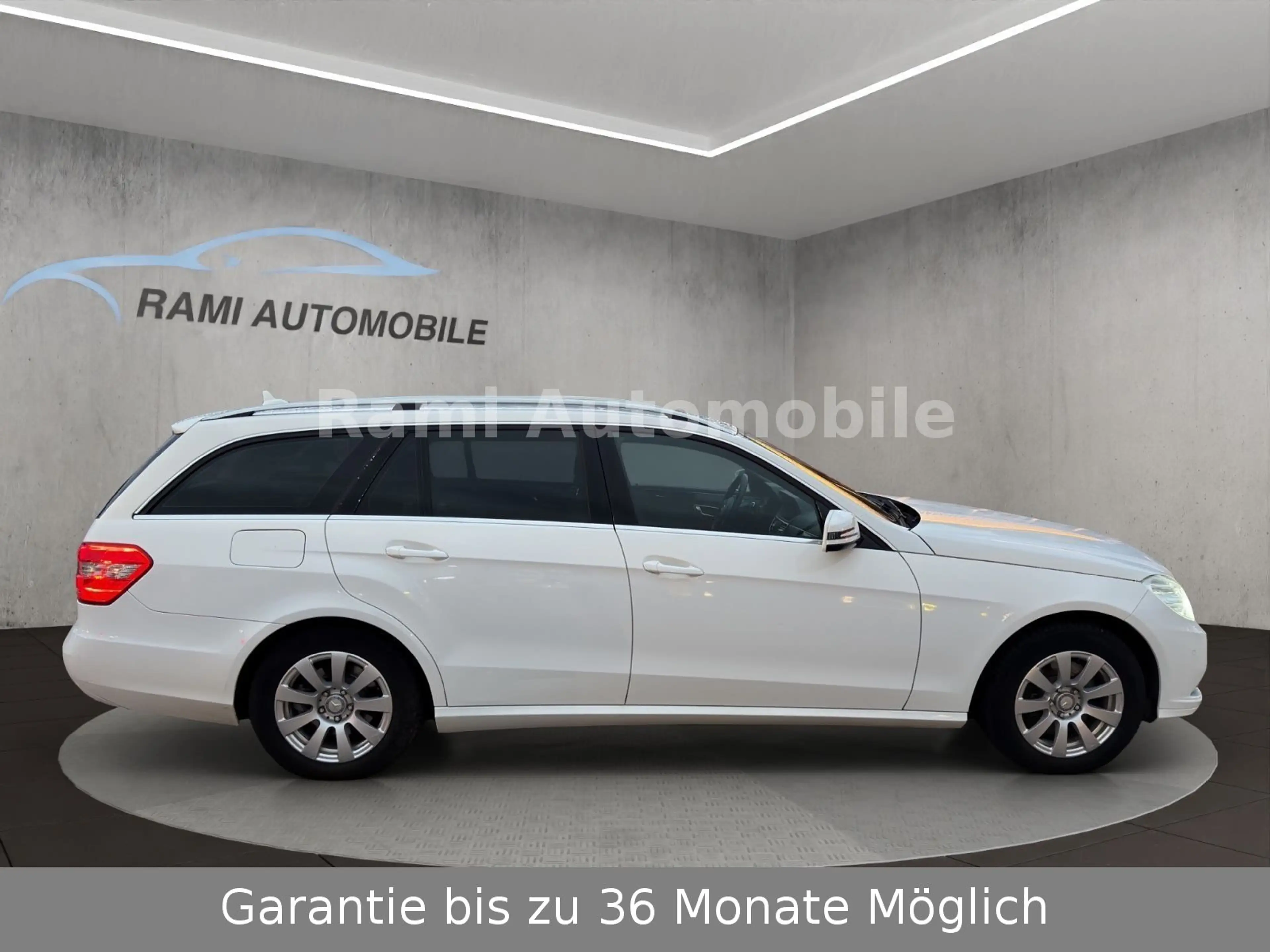 Mercedes-Benz E 300 E T-Modell E 300 CDI BlueEfficiency — photo 5