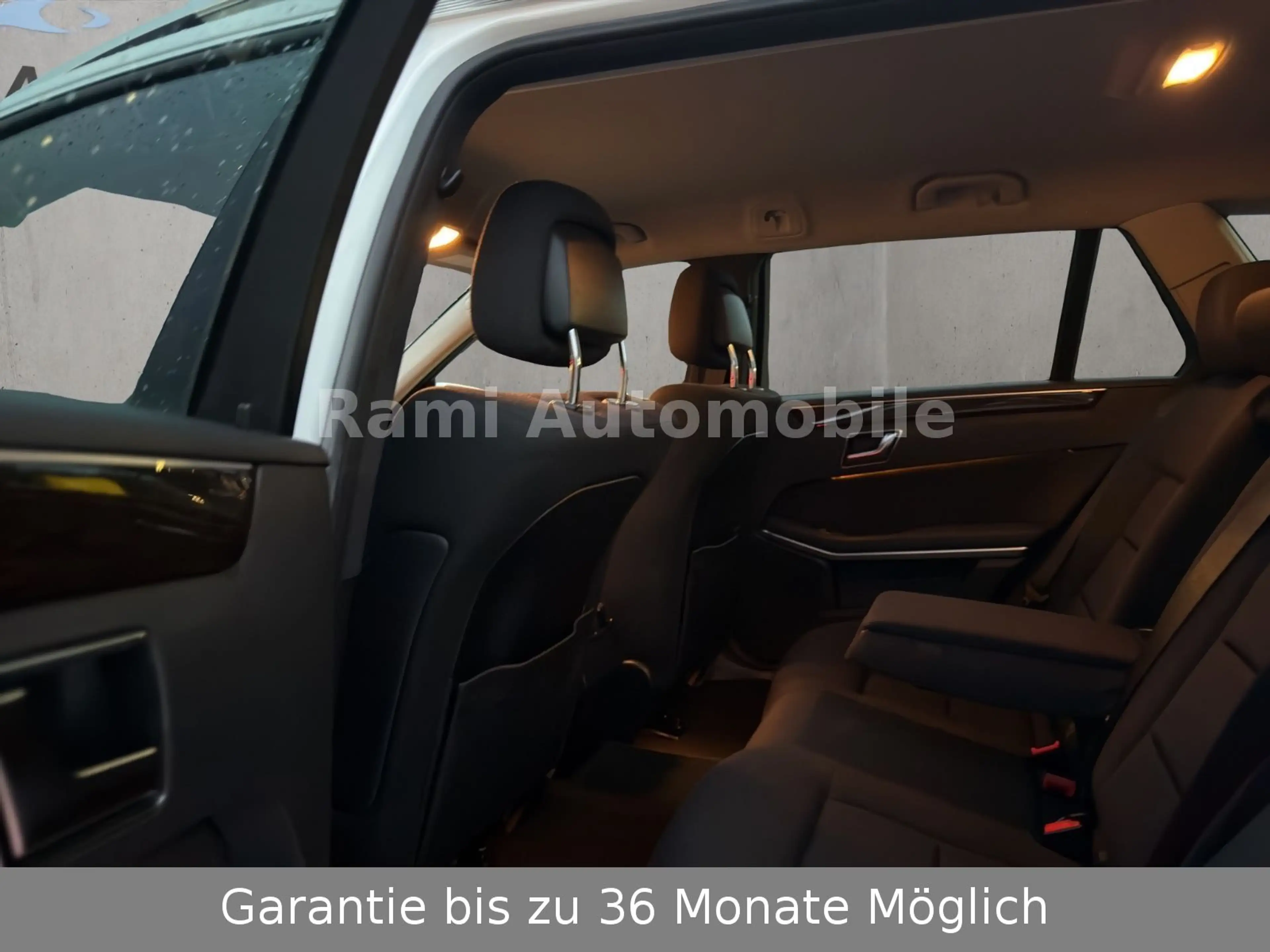 Mercedes-Benz E 300 E T-Modell E 300 CDI BlueEfficiency — photo 11