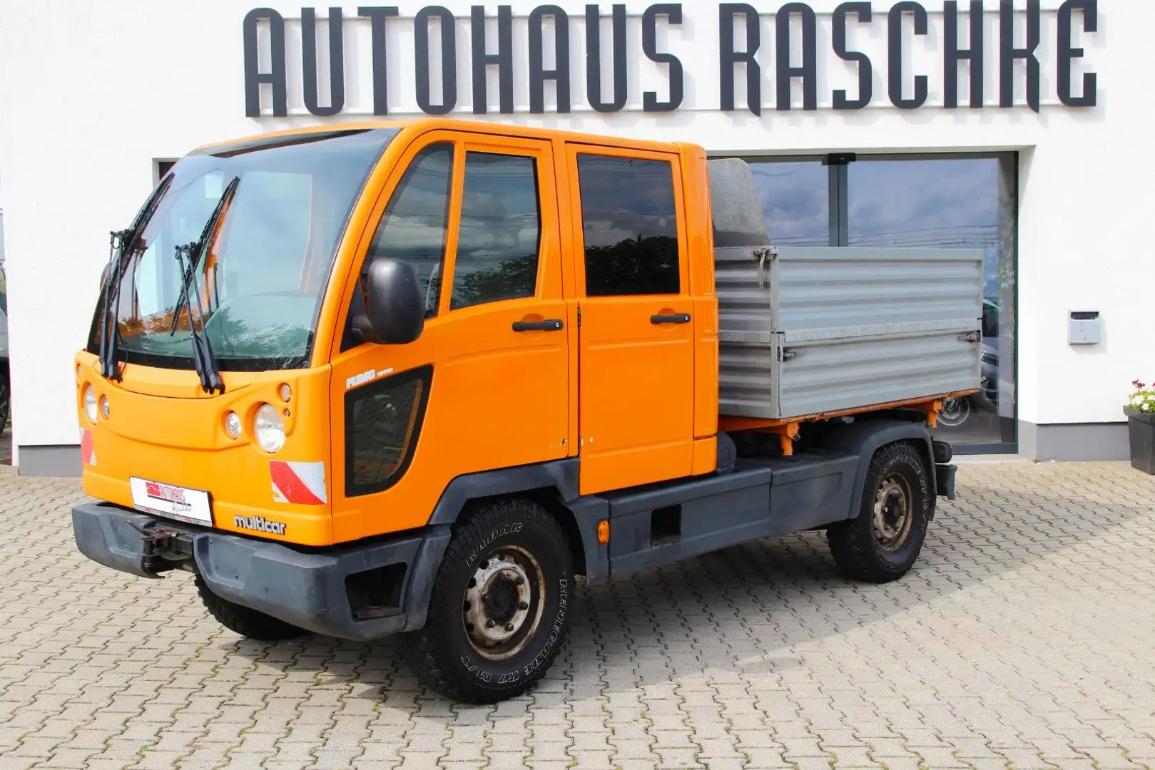 Mahindra Sonstige Multicar M30Tipper 4x4Kipper Orange - 1