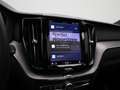 Volvo XC60 2.0 T6 Plug-in hybrid AWD Plus Dark | PANO-SCHUIFD Noir - thumbnail 18