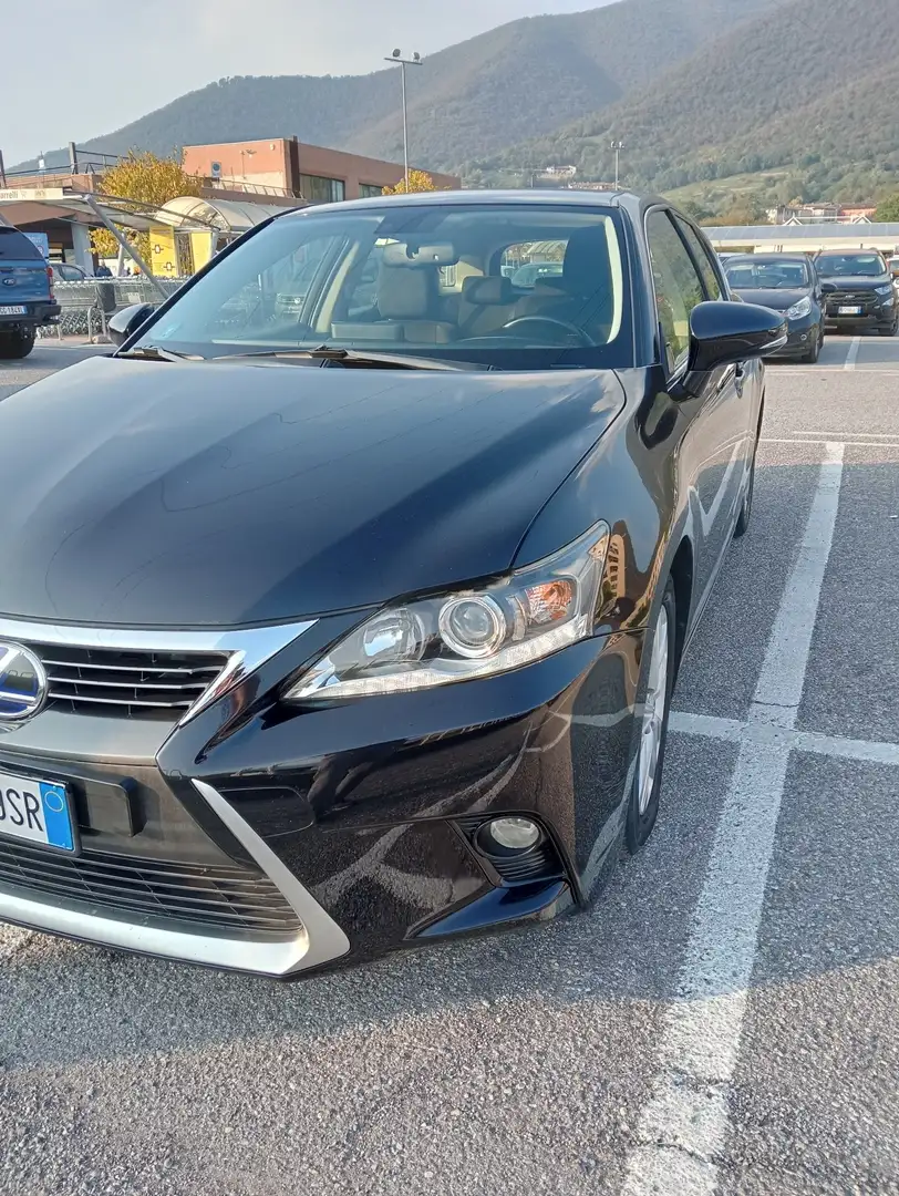 Lexus CT 200h Impression Line - 2