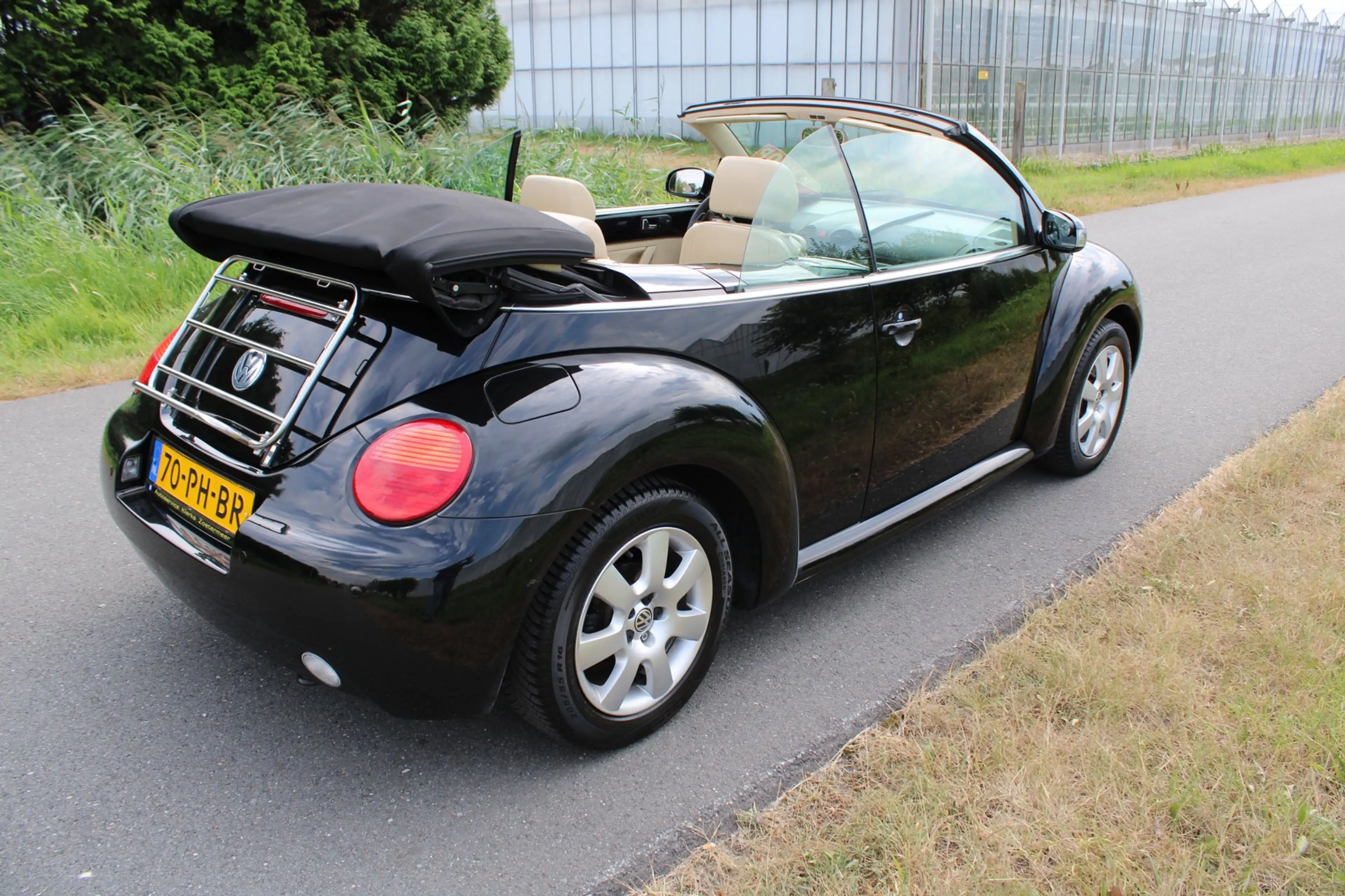 Volkswagen New Beetle Cabriolet 1.6 met Leder en Airco en elektrische Ka — photo 6