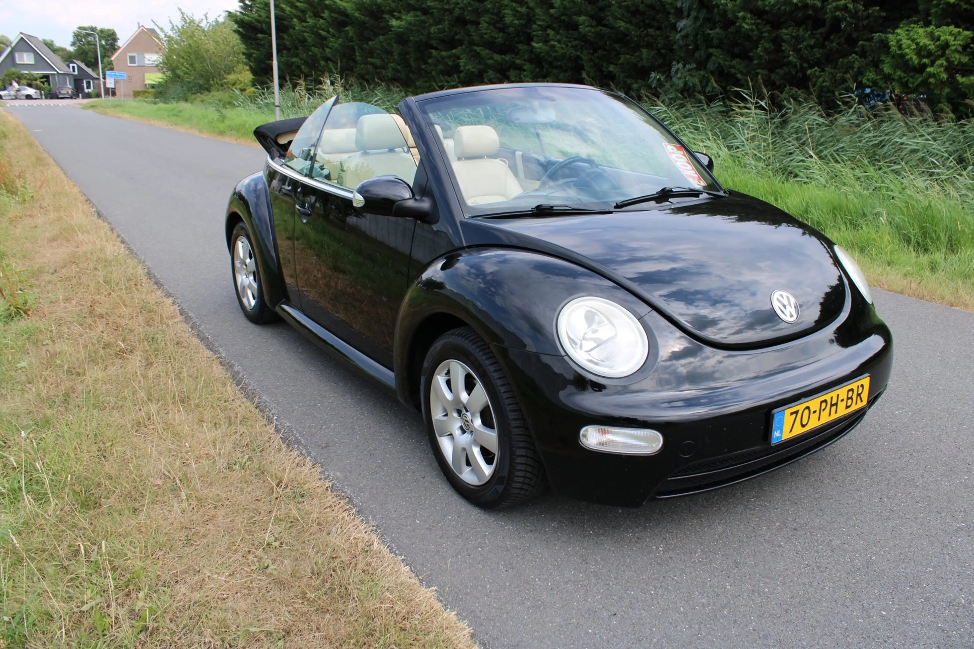 Volkswagen New Beetle Cabriolet 1.6 met Leder en Airco en elektrische Ka — photo 3