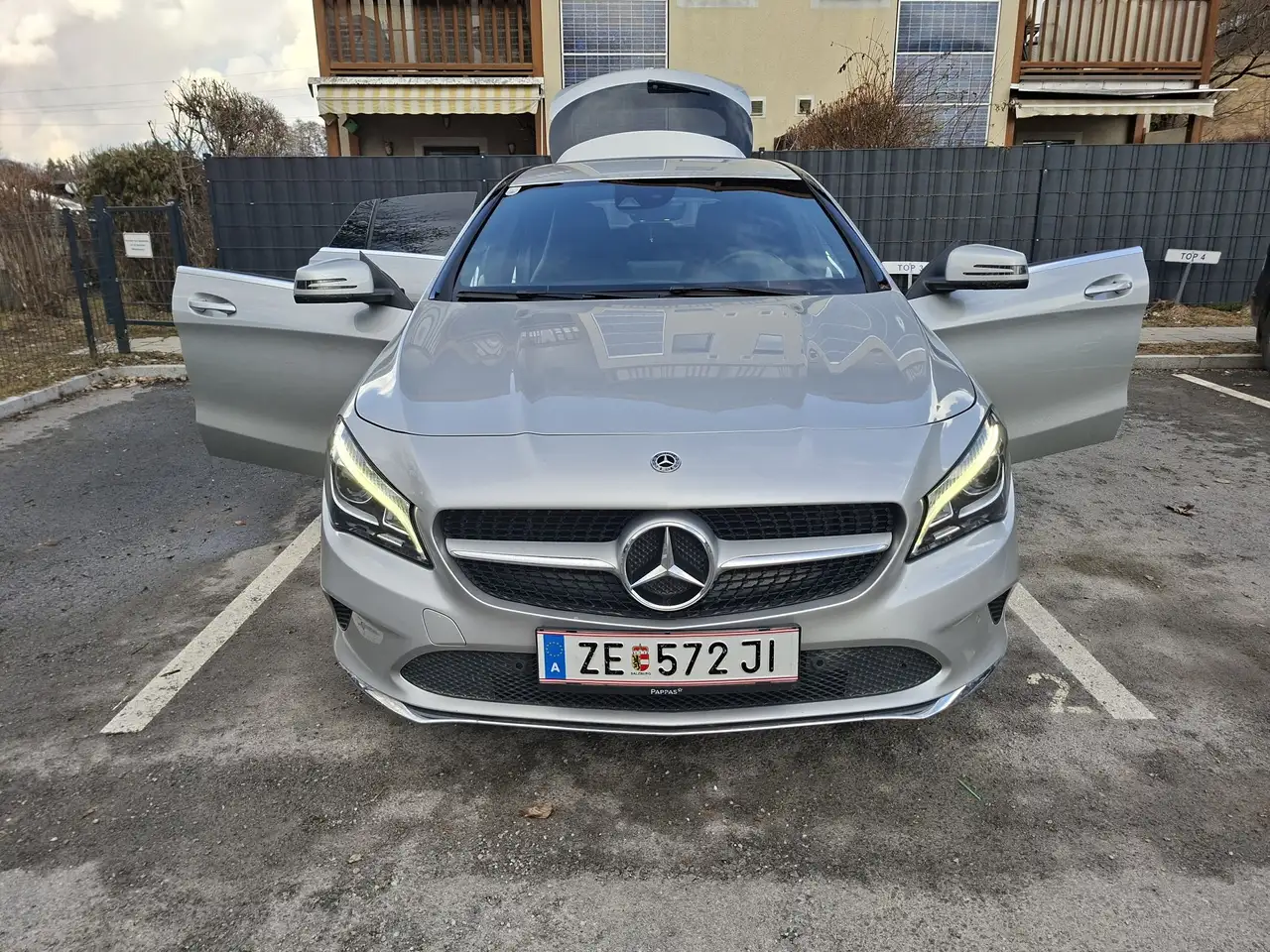 Mercedes-Benz CL 180