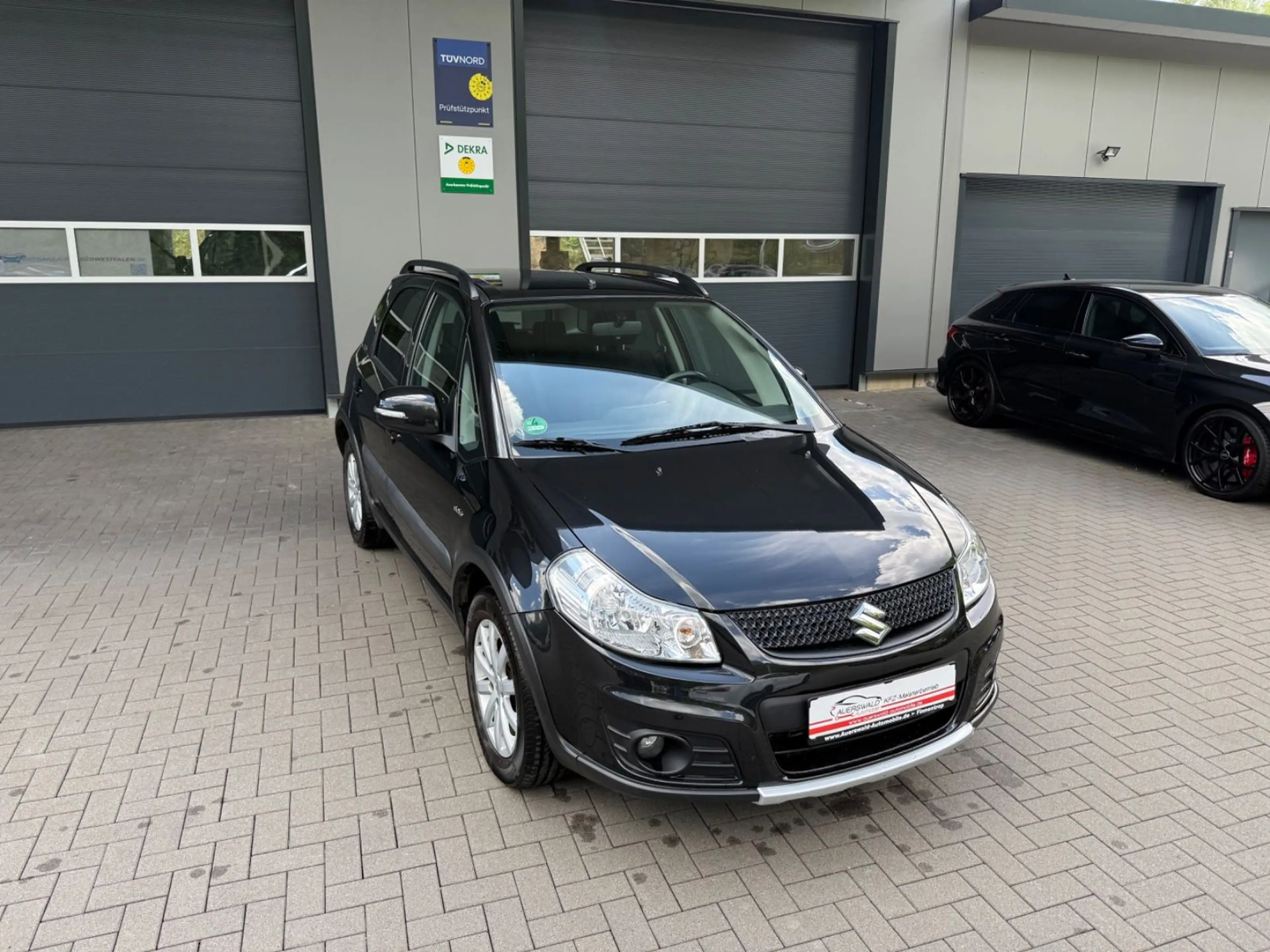 Suzuki SX4 Style Allrad  *Sitzheizung *Klimaautomatik — photo 4