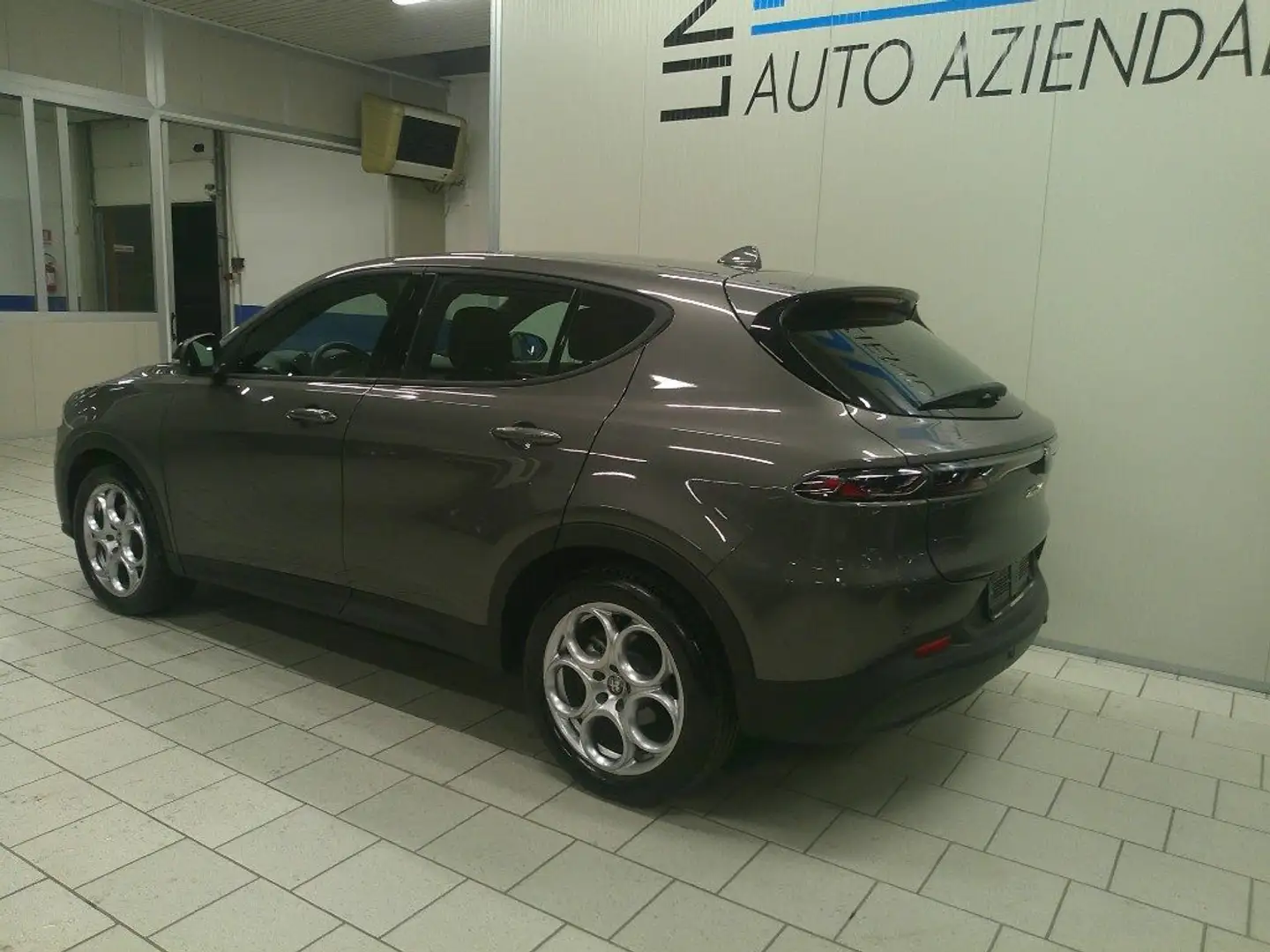 Alfa Romeo Tonale 1.5 130 CV MHEV TCT7 Sprint Navi Garanzia 24 Mesi Gris - 2