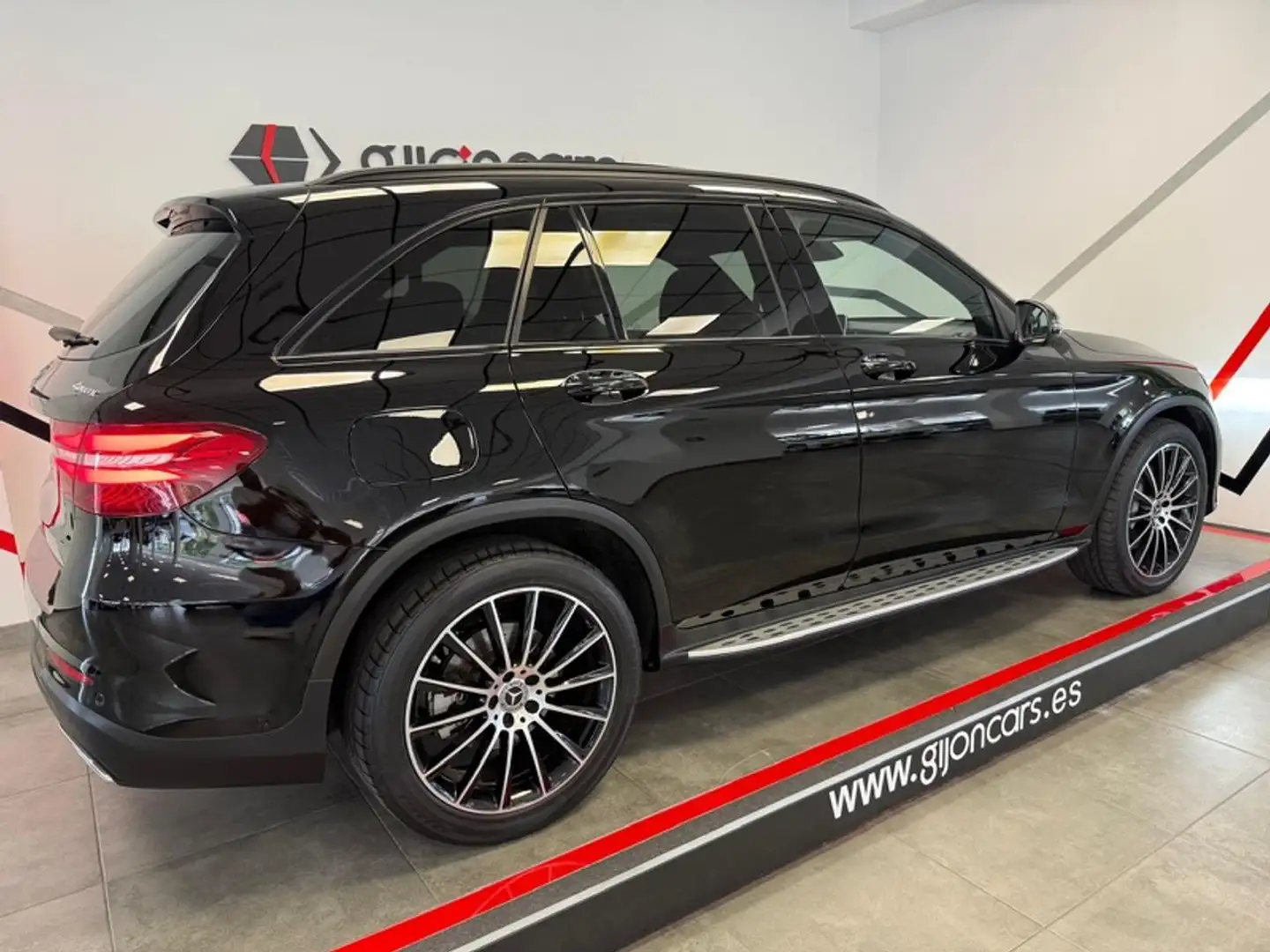 Mercedes-Benz GLC 250 250d 4Matic Aut. Gris - 2