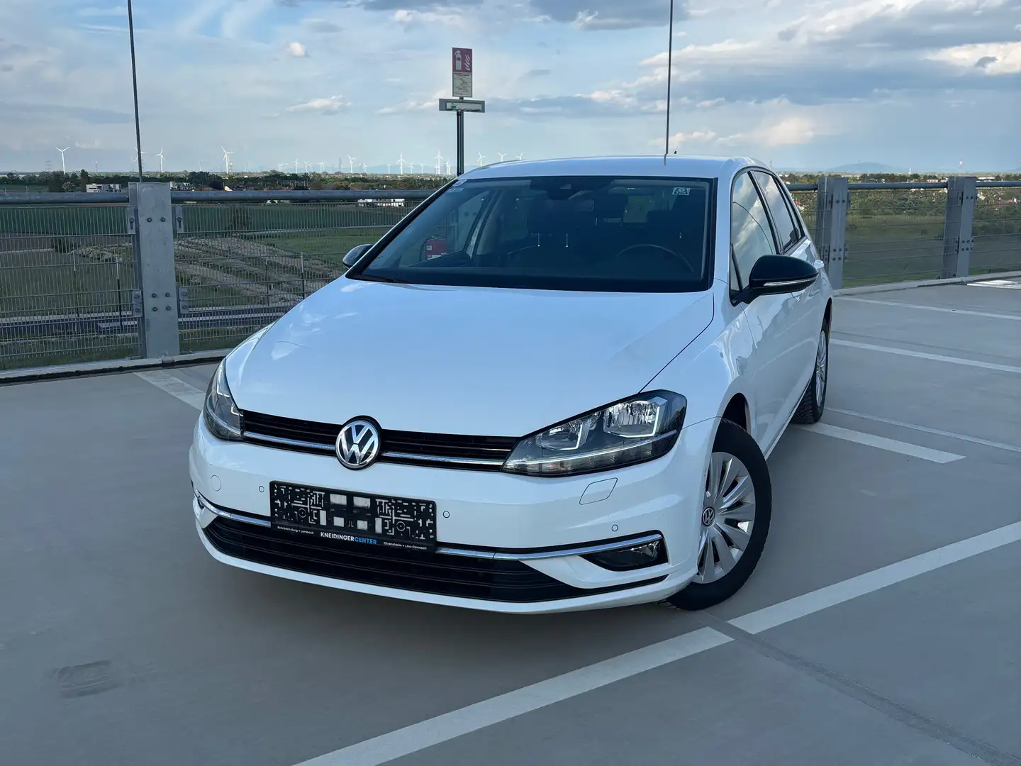 Volkswagen Golf IQ.DRIVE Start-Stopp / FINANZIERUNG MÖGLICH Blanc - 1