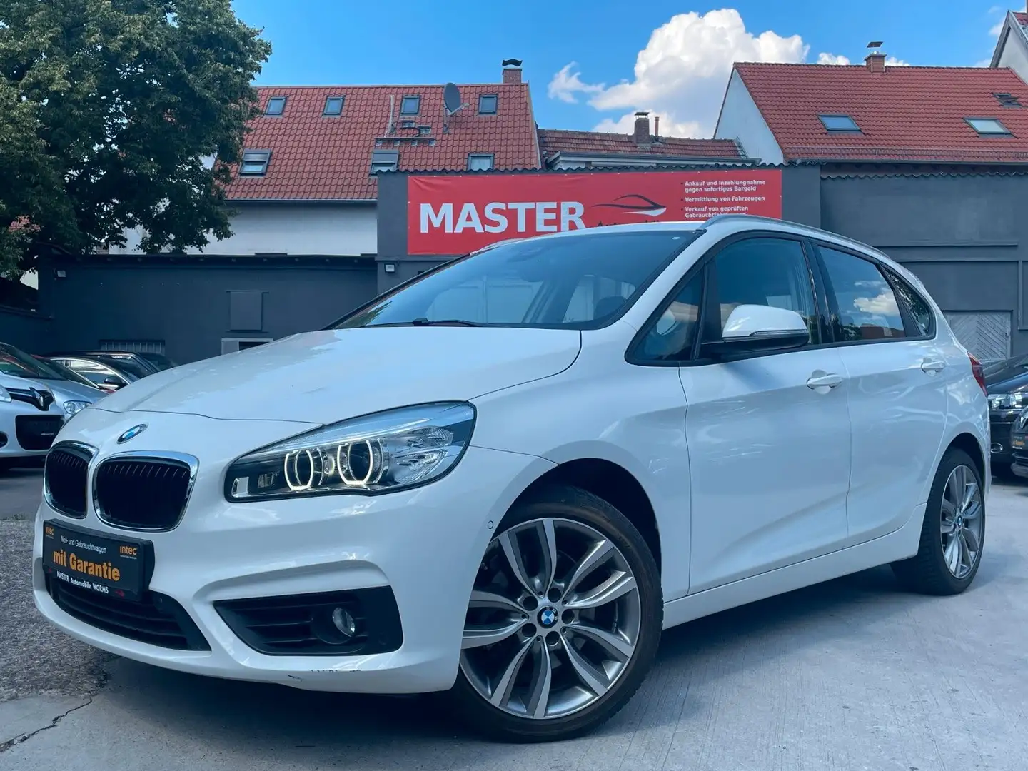 BMW 218 Advantage*AUTOMATIK*1.HAND*AHK Wit - 1