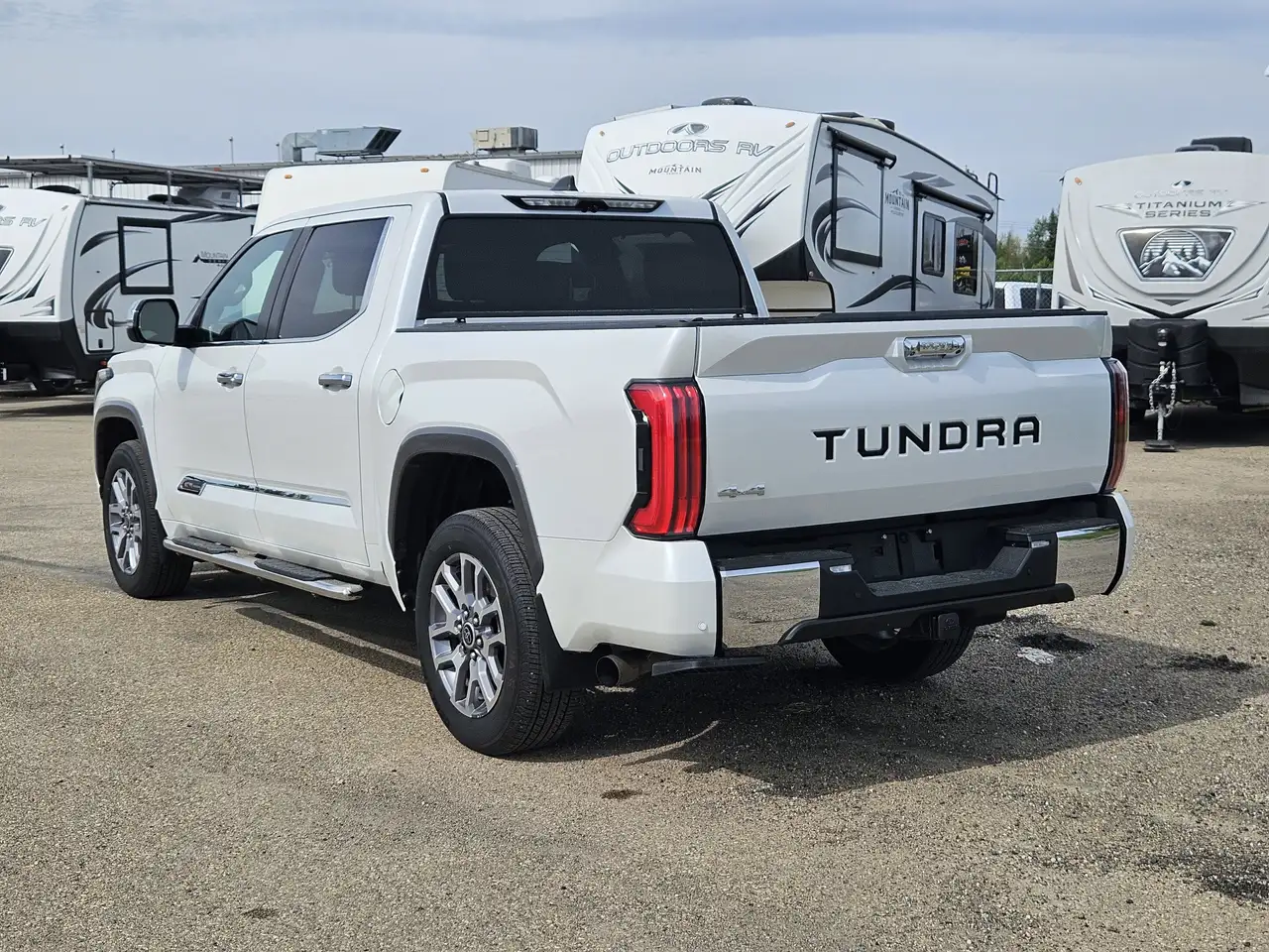 Toyota Tundra fotografie Toyota Tundra